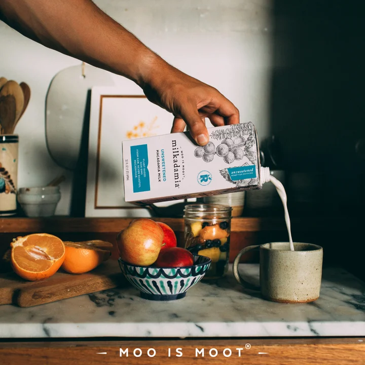 Milkadamia Unsweetened Macadamia Milk, 32fl oz (Pack of 6)