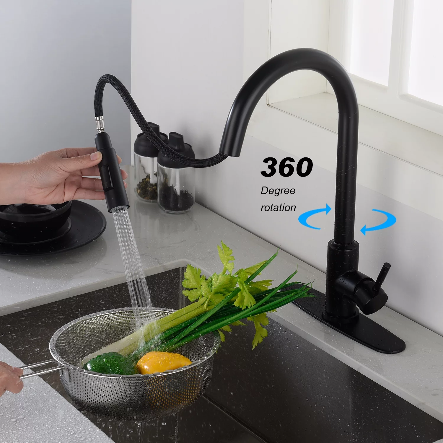 Touchless Matte Black Kitchen Faucet with Pull Down Sprayer and Motion Sensor - Easy Installation, Dual Spray Function, Durable Design - Ideal for Busy Home Chefs