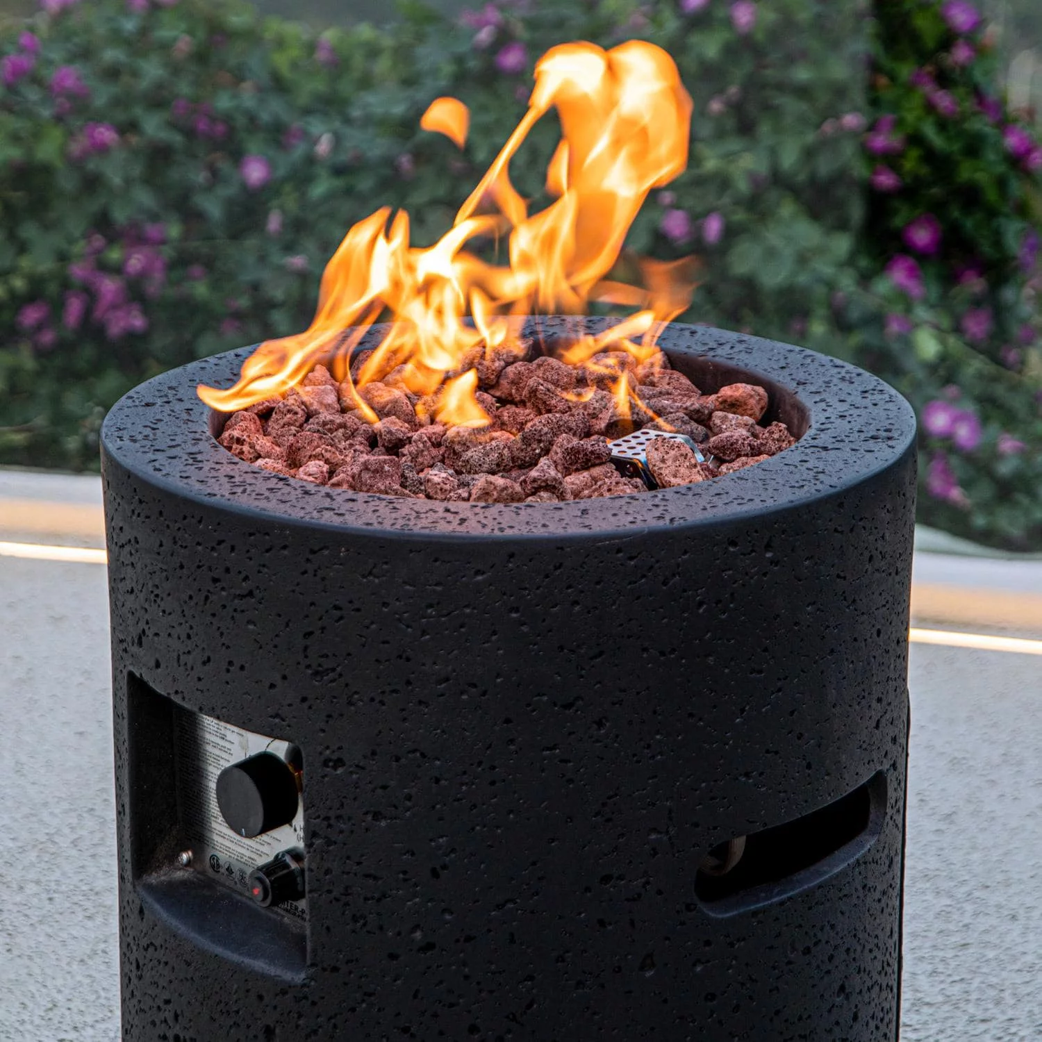 Modeno OFG602-LP Modeno Lava Tube Outdoor Fire Pit - Propane