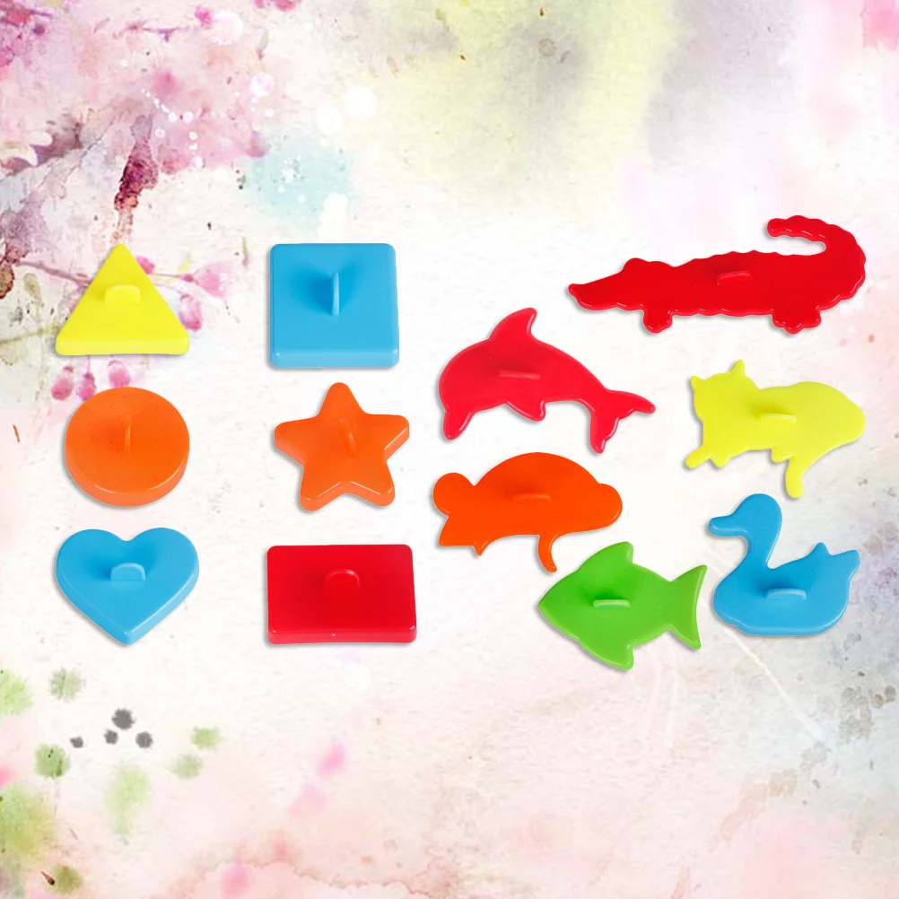 Gongxipen 12Pcs Sand Molding Toys Kid's Summer Beach Toys Sand Play Set with Castle Animal Sand Molds and Tool(6Pcs Animal Model + 6Pcs Geometric Model)