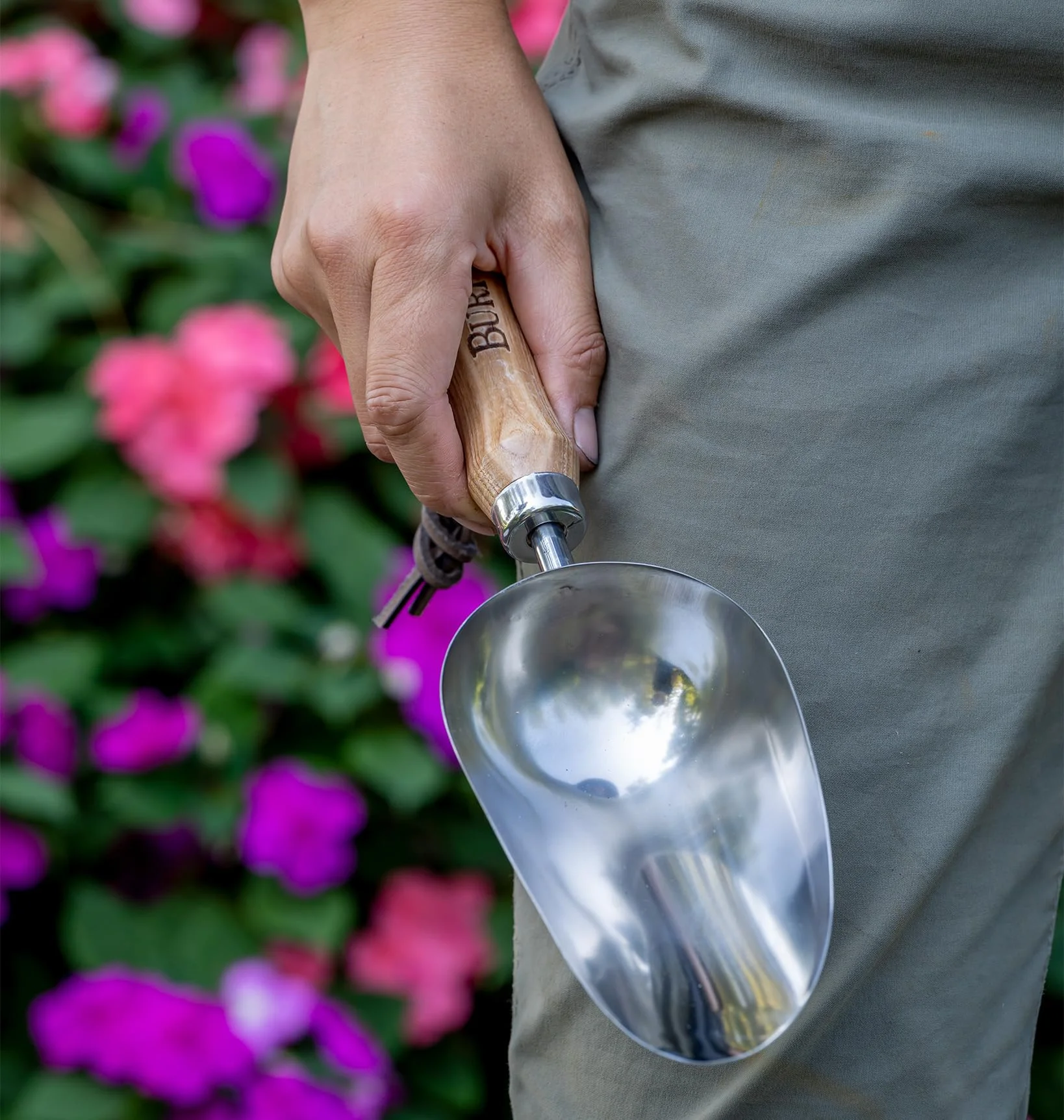 Garden Tools - Burpee Stainless Steel Scoop