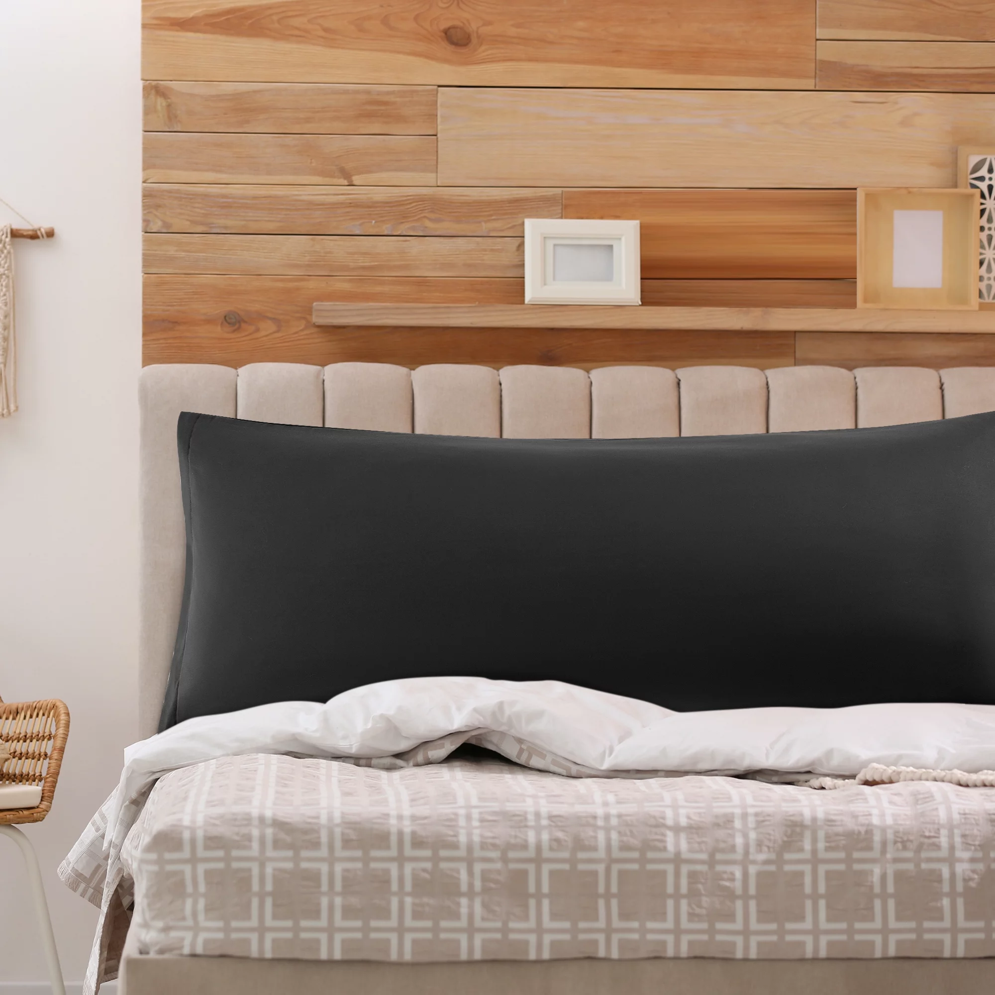 REGALWOVEN Microfiber Body Pillowcase with Zipper Closure, Black, Body(20