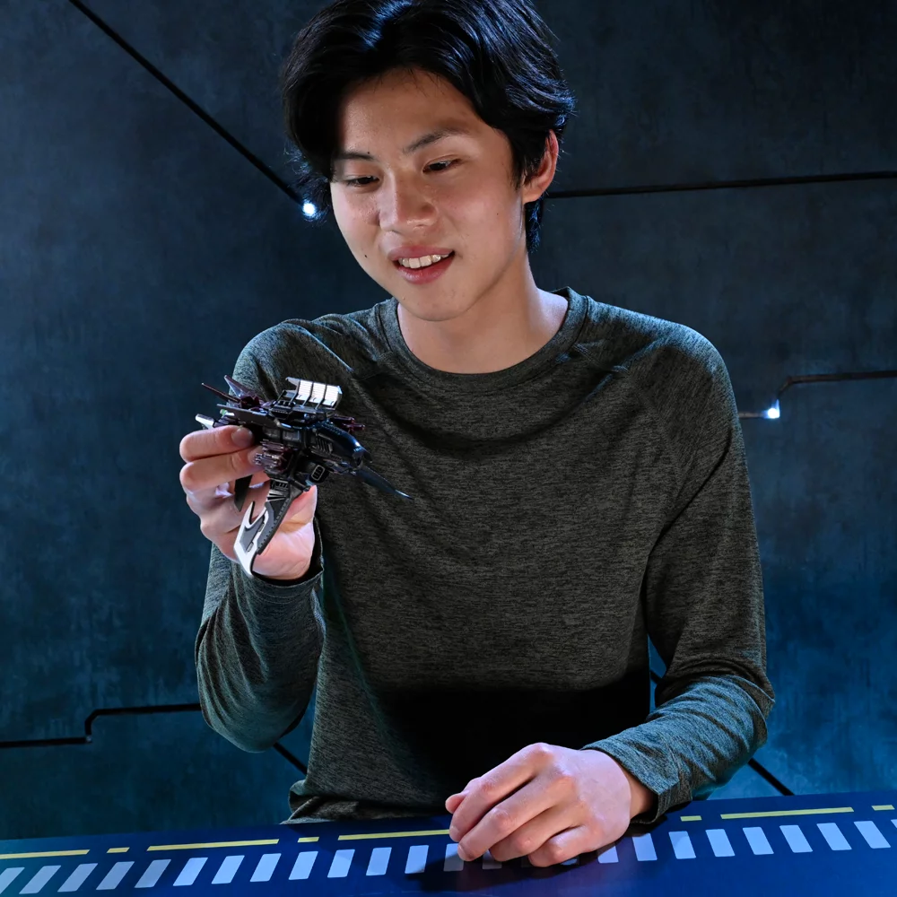 Snap Ships Locust Klaw Stealth - Build to Battle