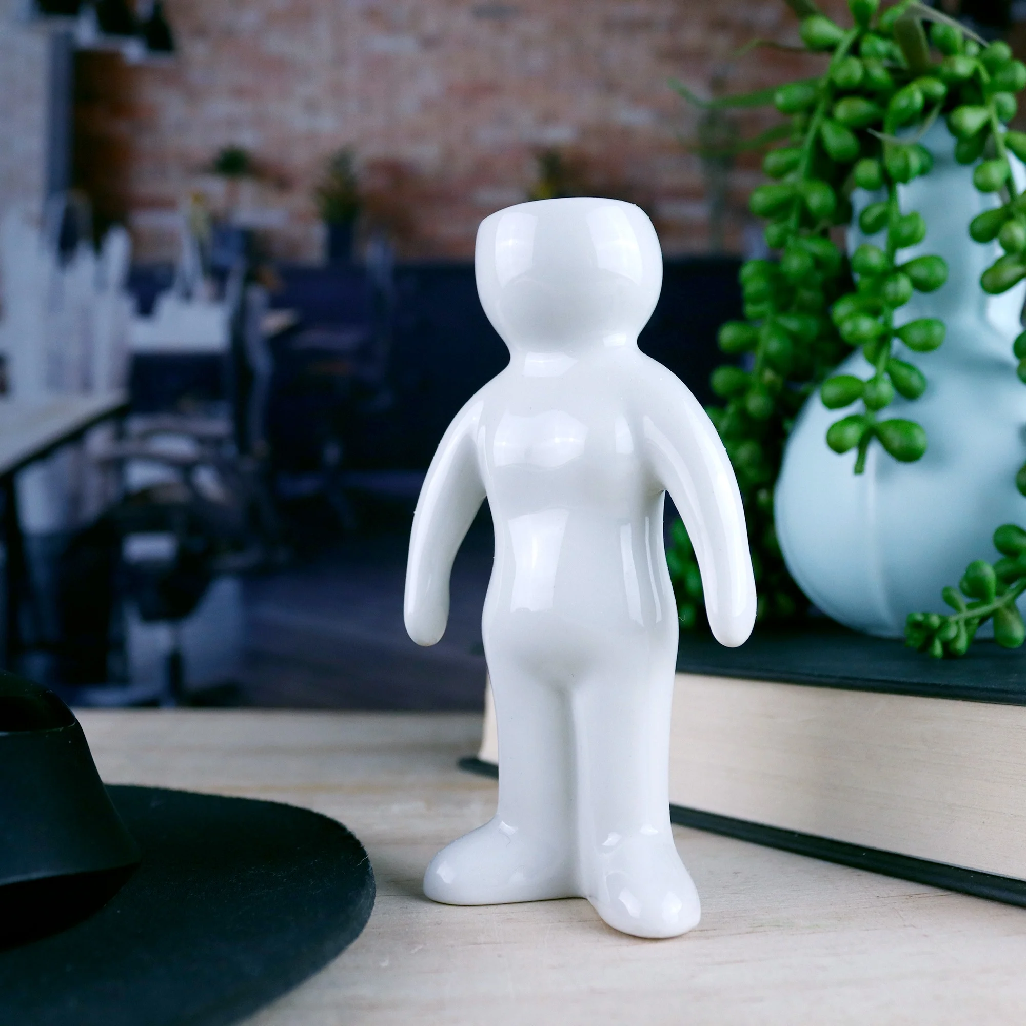 NW Wholesaler - White Ceramic 