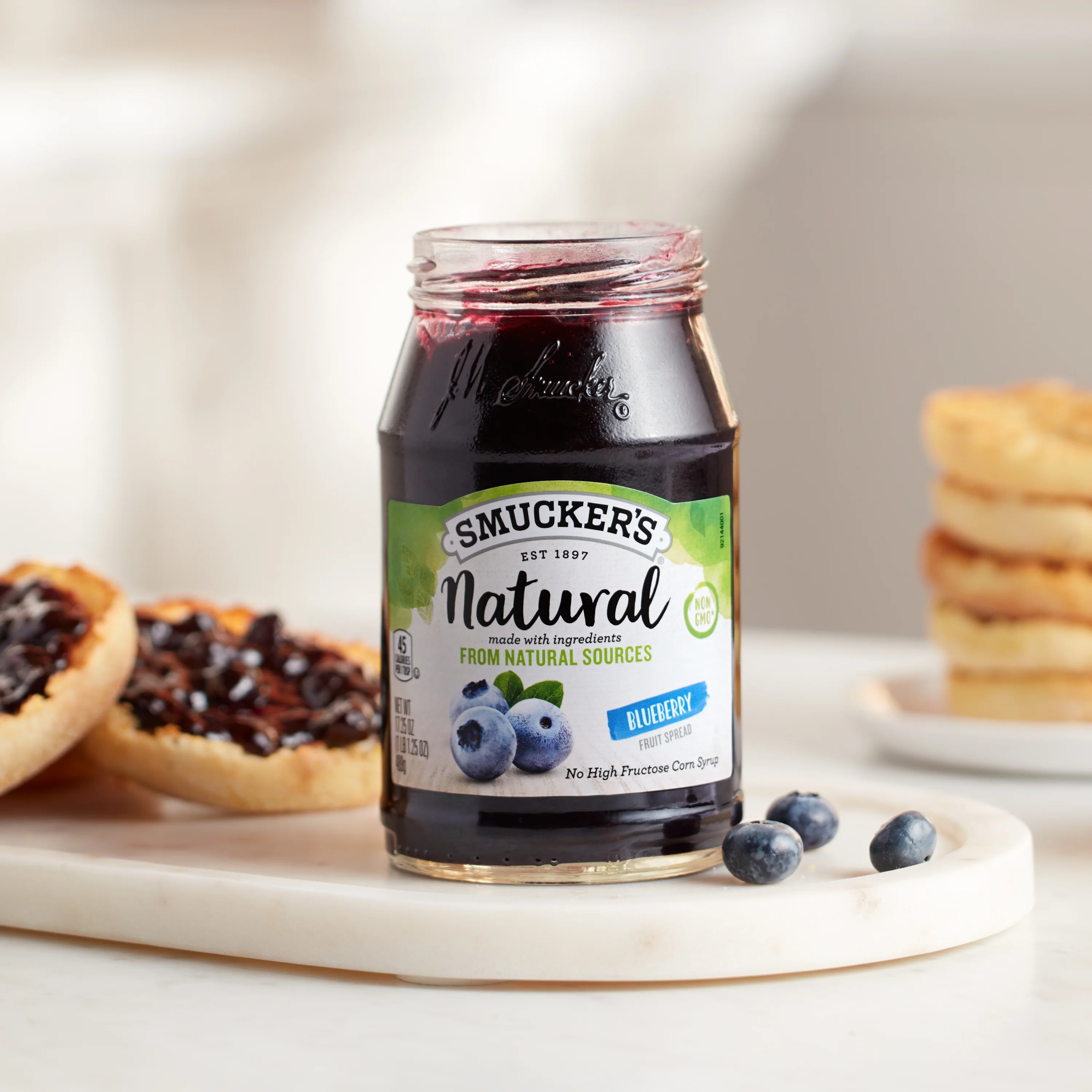 Smucker's Natural Blueberry Fruit Spread, 17.25 Ounces