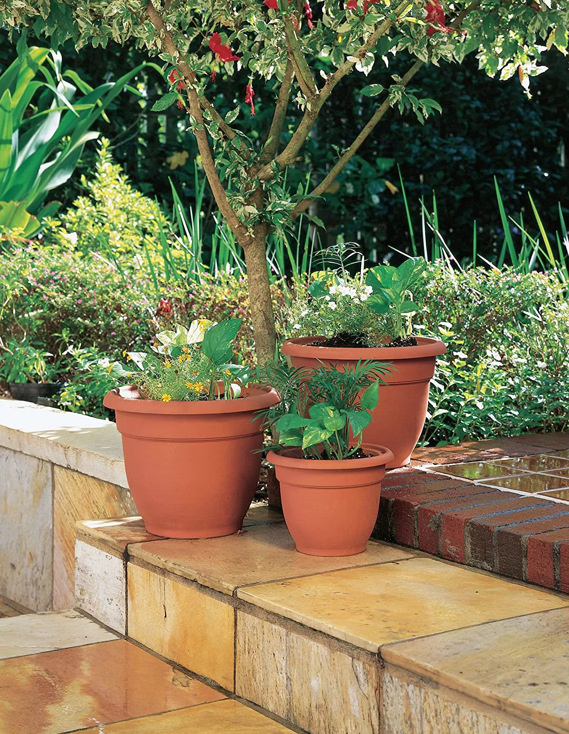 Ariana Self Watering Planter, 16-Inch, Peppercorn