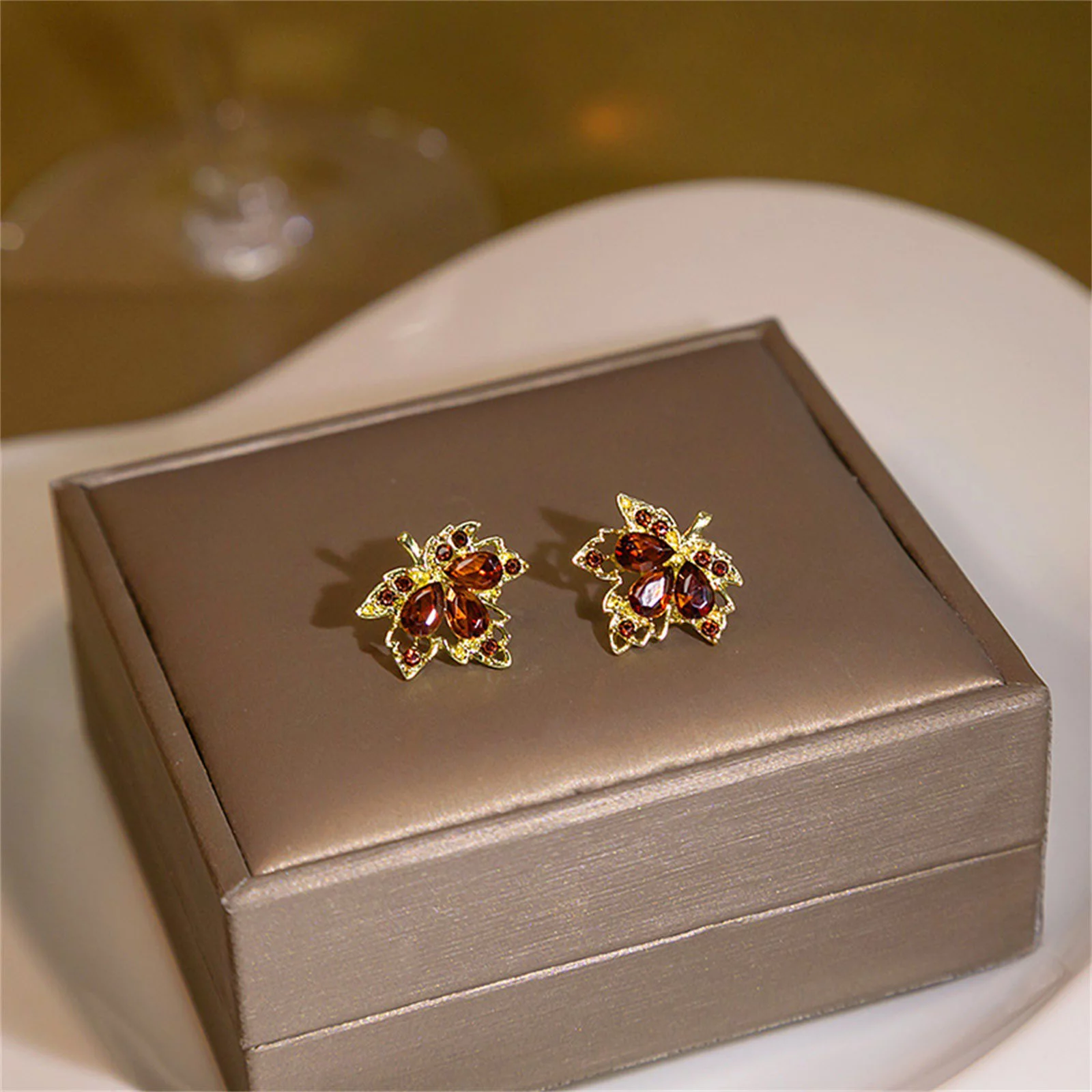 BOLUOYI Graduation Dress Sparkling Diamond Water Drop Maple Leaf Earrings Light Small Romanticss Autumn and Winter Silver Needle Earrings Female