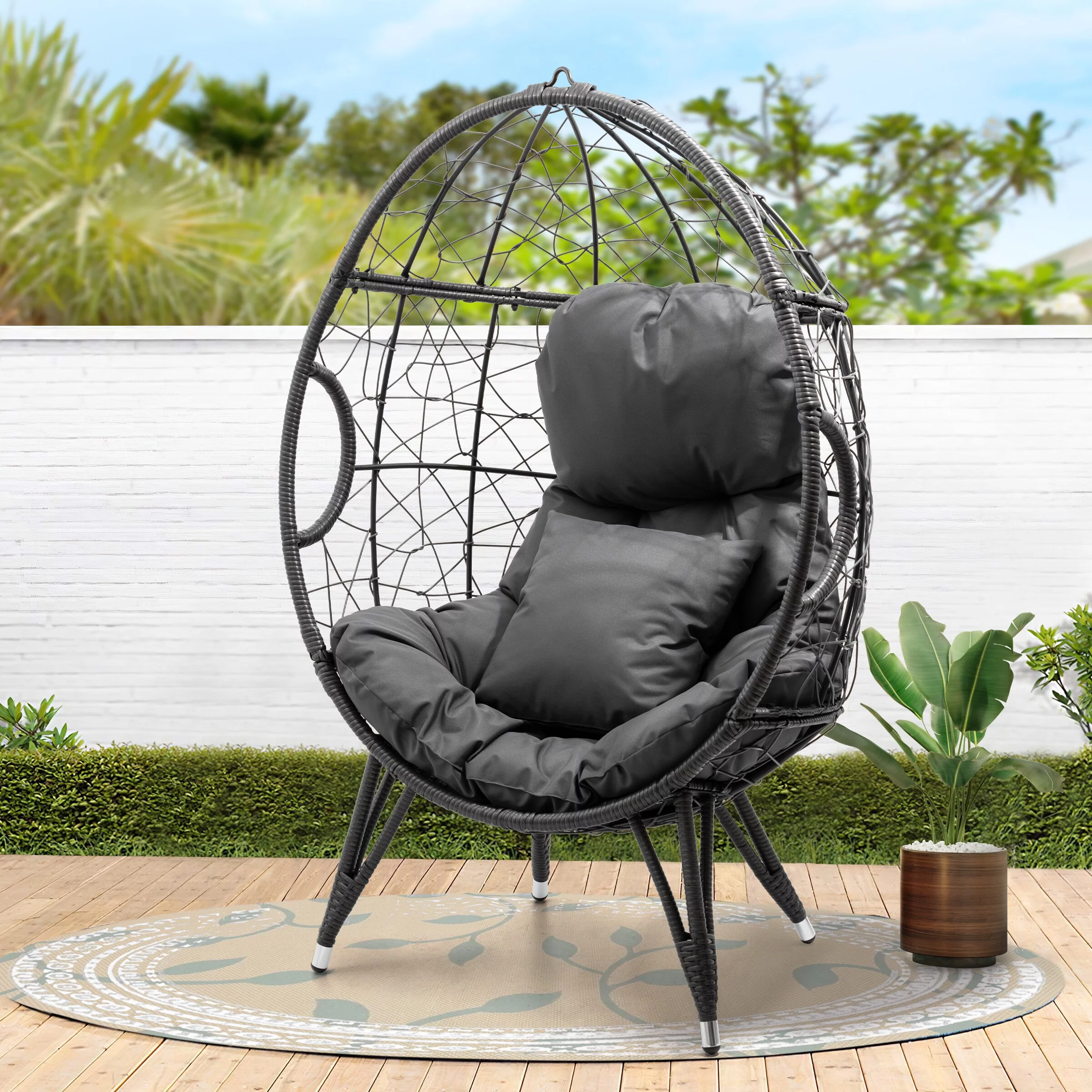 VREDHOM  Patio Wicker Egg Chair with Cushion and Pillow 39