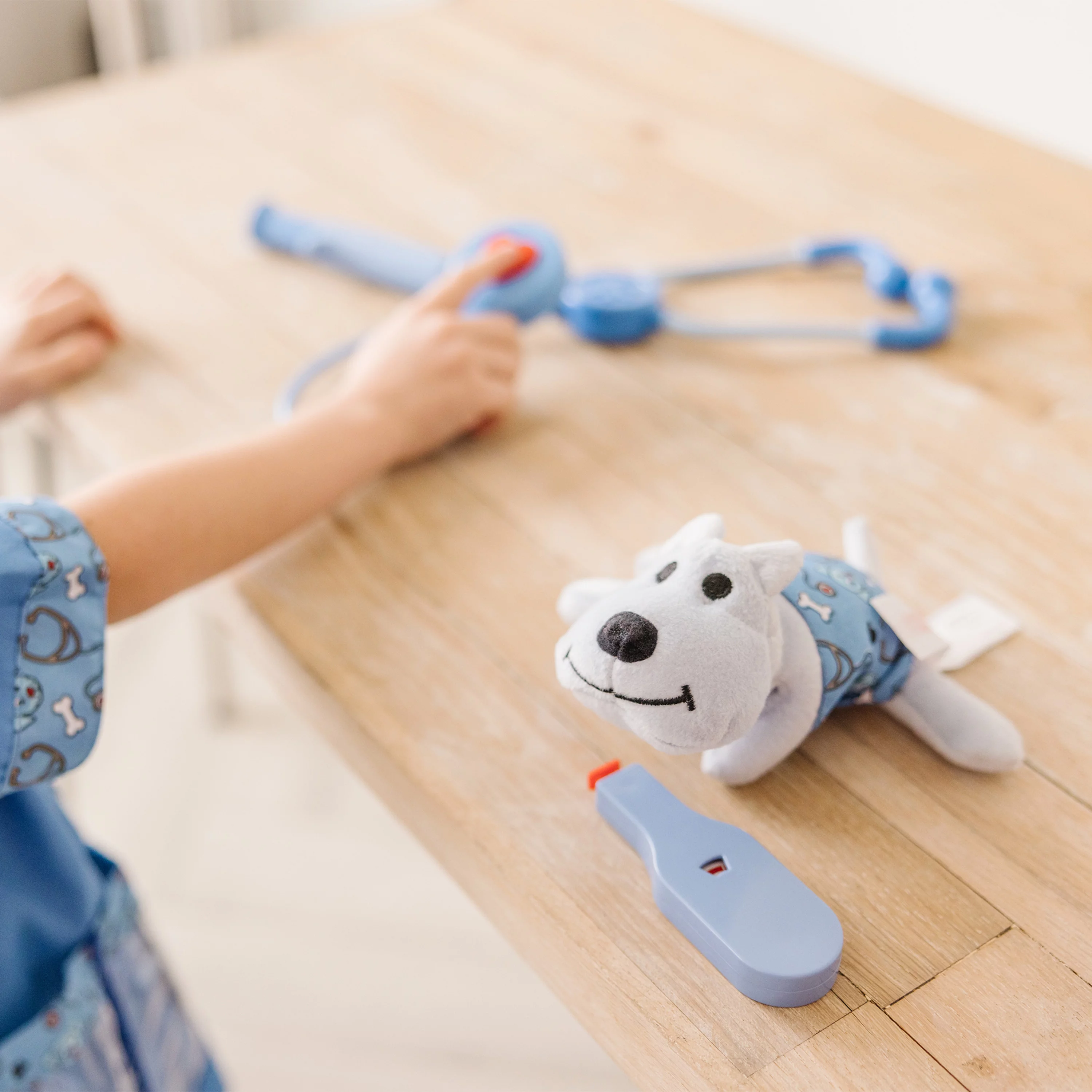 Melissa & Doug Veterinarian Role Play Costume Dress-Up Set - 9 Pieces