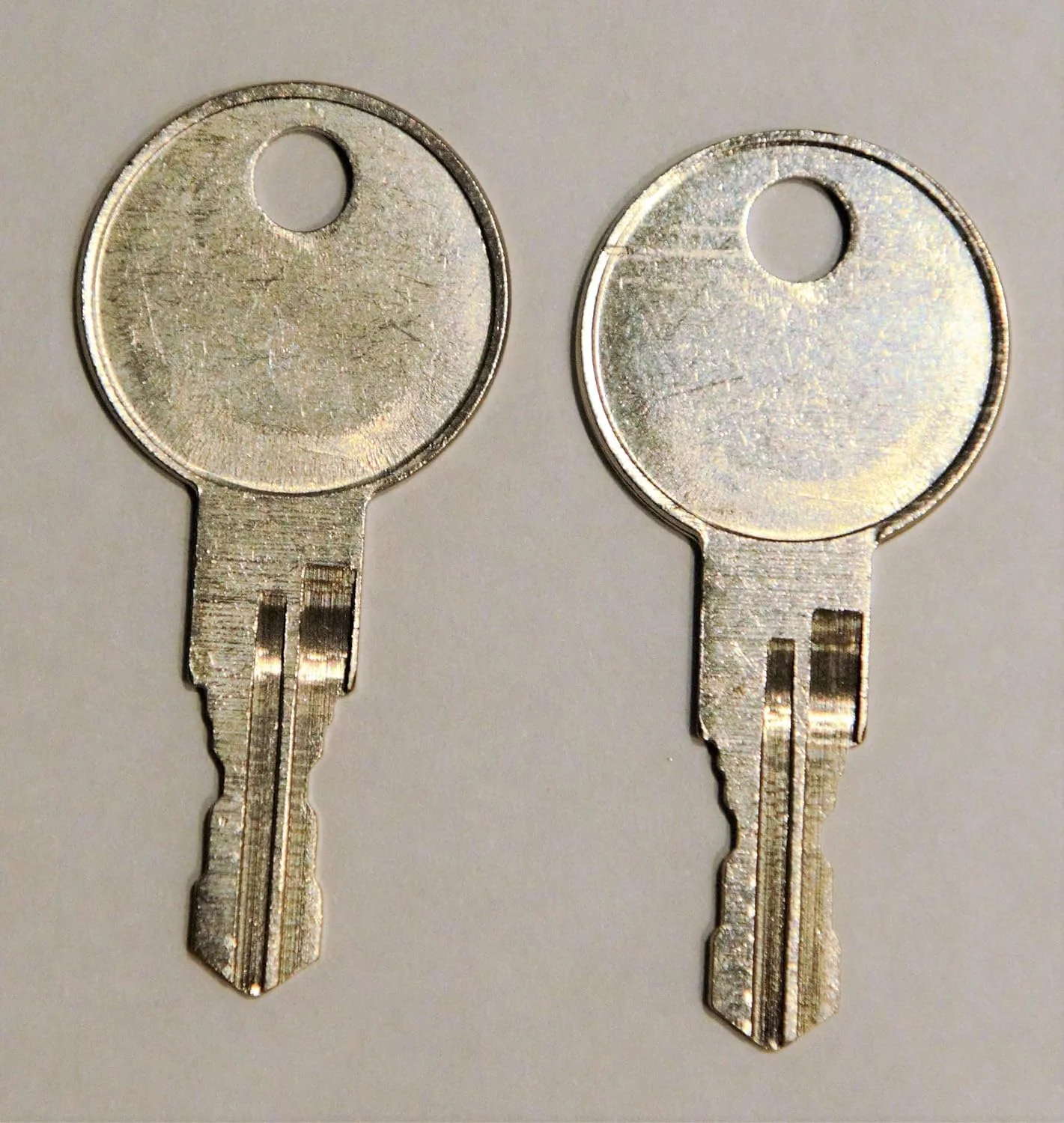 A16 A17 A18 Pair Of 2 - Husky Keys New Keys For Husky Tool Box Home Depot Toolbox Replacement Key Pre Cut To Code By (A18)