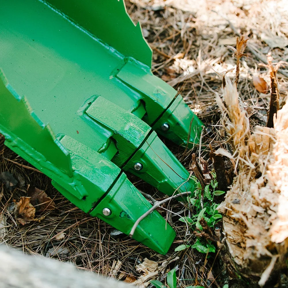 Titan Attachments USA Made Green Extreme Duty Stump Bucket Tree Spade Scoop Digger, Fits John Deere Hook and Pin