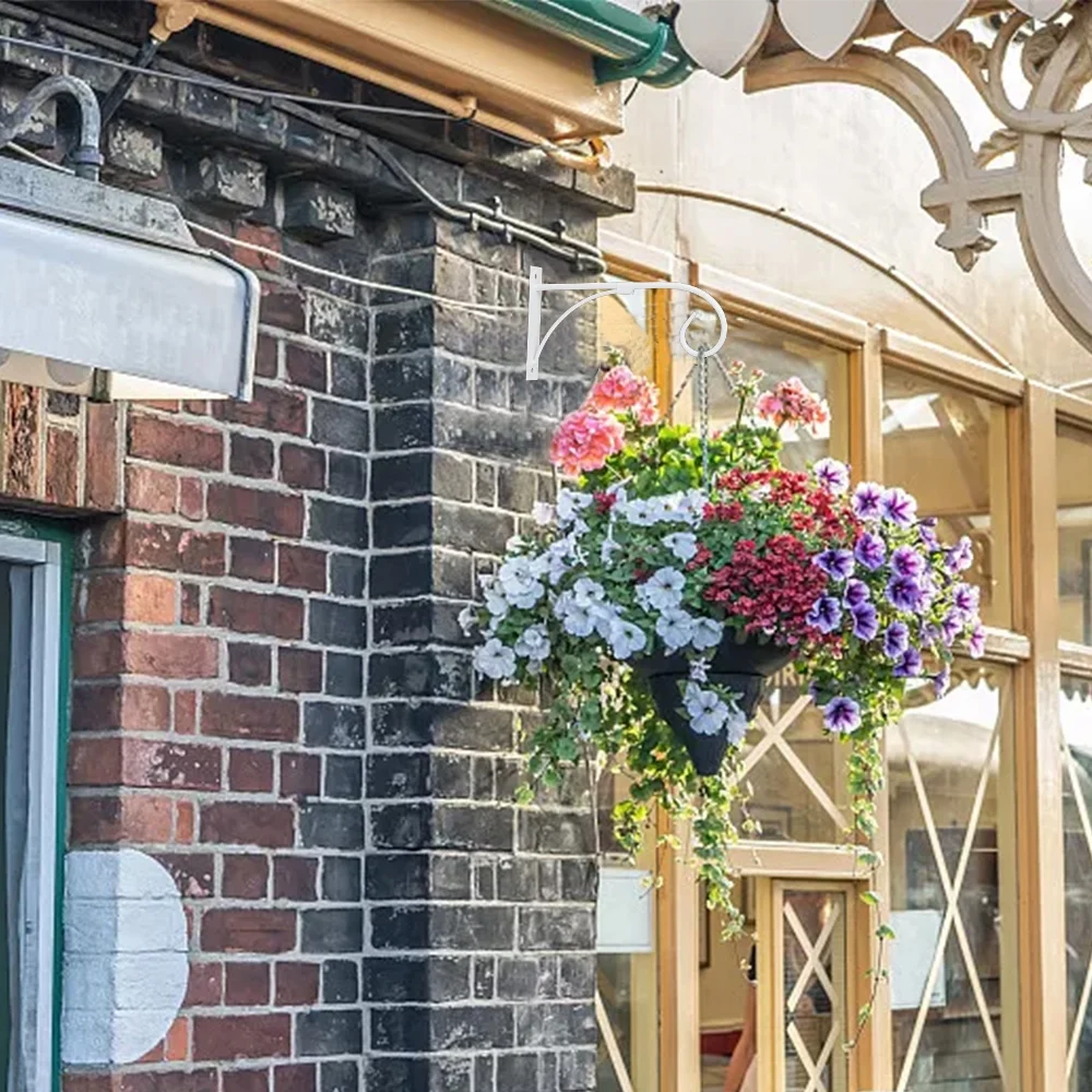 Pluokvzr 2X Heavy Duty Garden Metal Hanging Basket Brackets Plant Hanger Plant Hook Wall Decor White