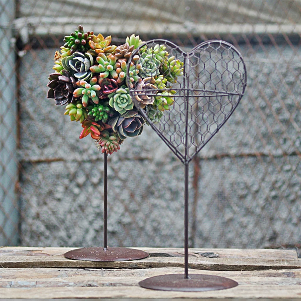 Heart Shape Iron Wire Succulent Pot Rack Wedding Garden Decor, rustic decorative freestanding metal planter for indoors, gardens, or patios