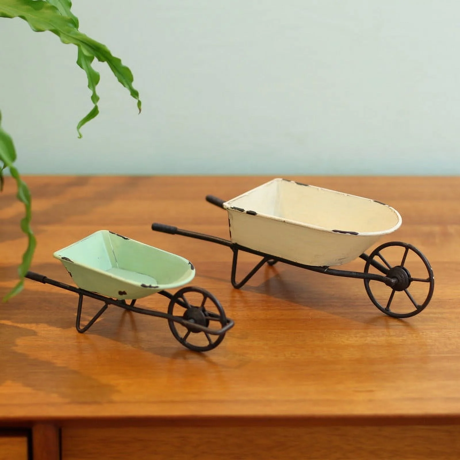 Elina Homestead Tabletop Metal Farmhouse Wheelbarrow Set of 3