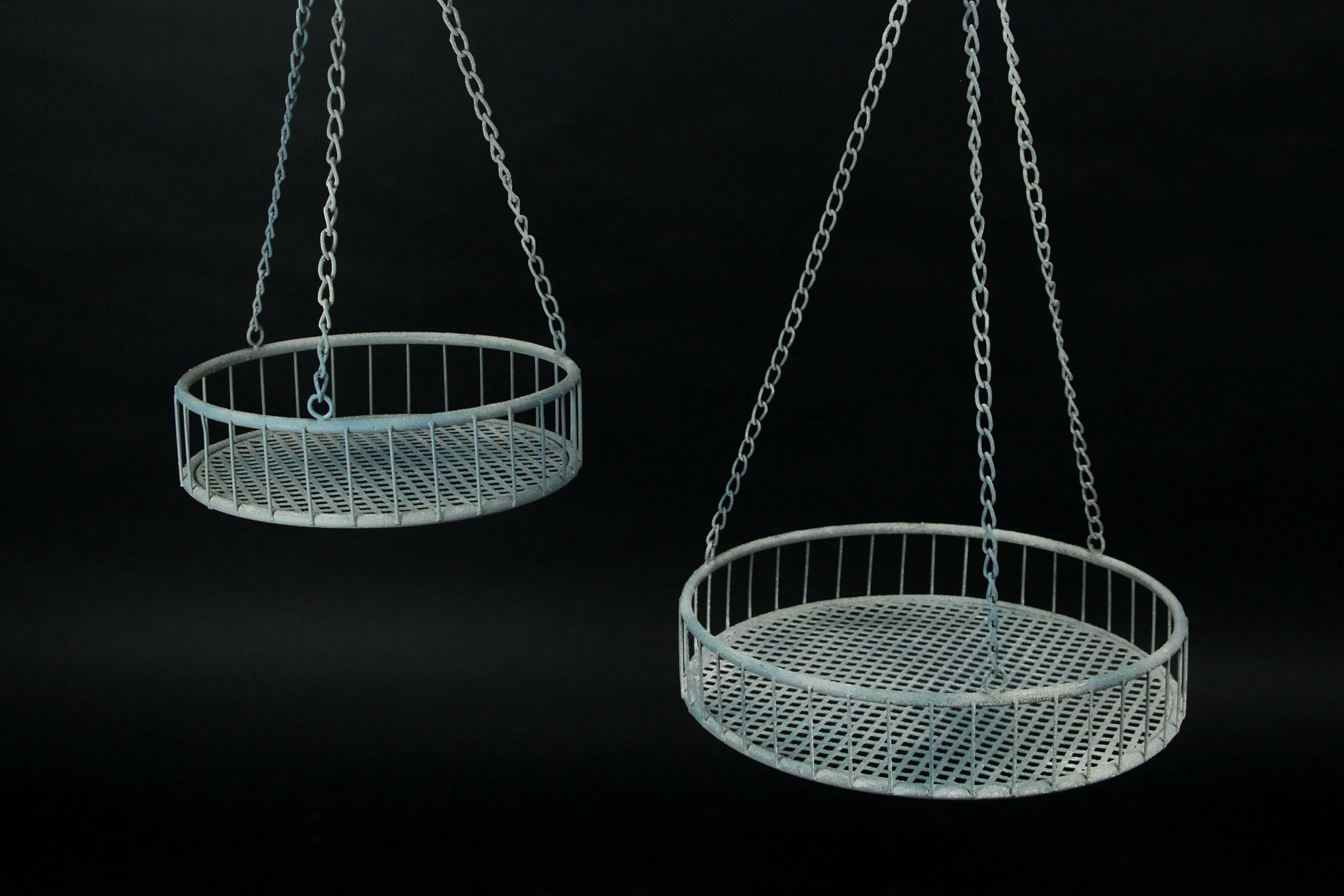 Napco Set of 2 Weathered Gray Metal Mesh Hanging Plant Stands / Baskets