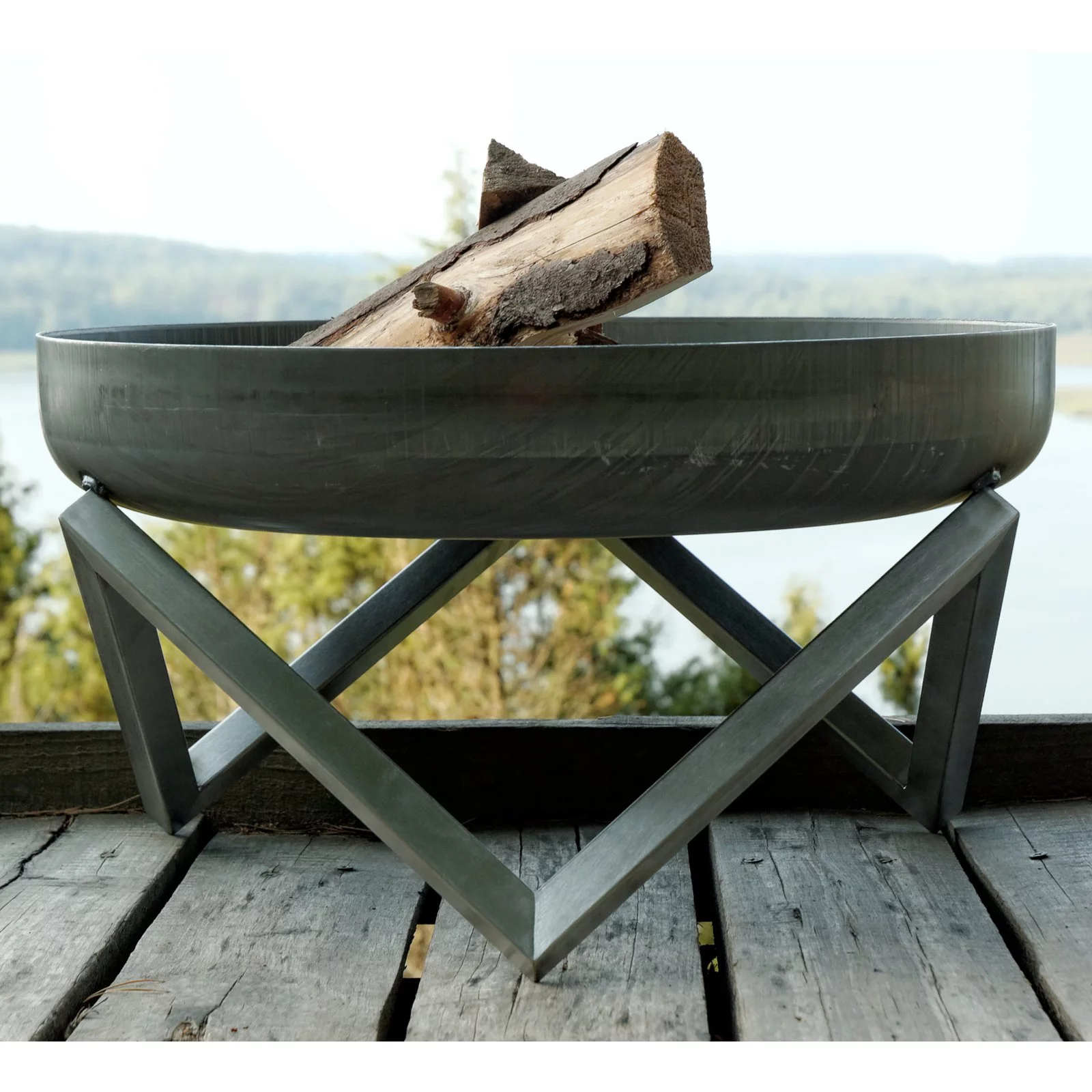 Curonian Z630Memel Solid Steel Fire Pit Memel - Medium