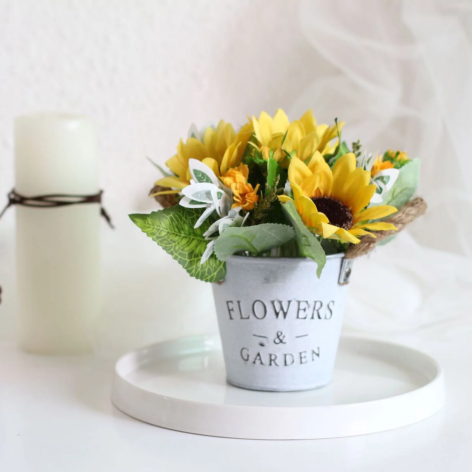 MAHAQI Decors Ornaments Sunflowers Pot Fake Flowers In Metal Potted Vintage Artificial Daisy Bouquet With Vase Plant Set