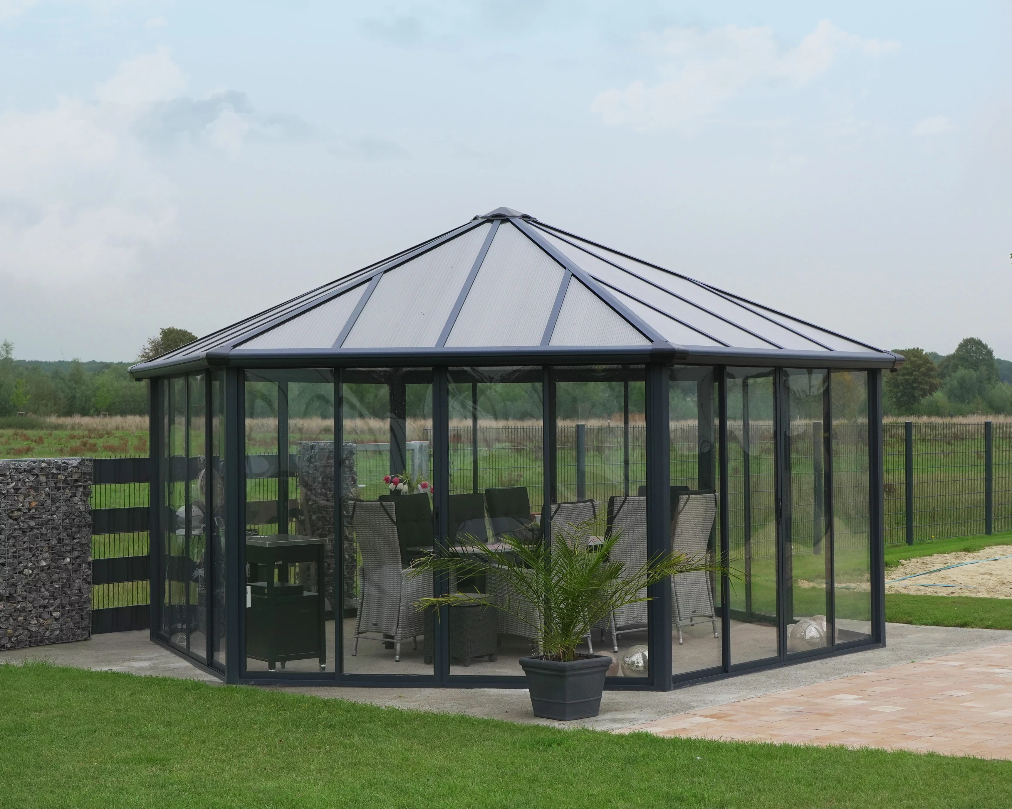 Palram - Canopia Garda 20' x 20' Polycarbonate/Aluminum Enclosed Gazebo - Gray/Bronze
