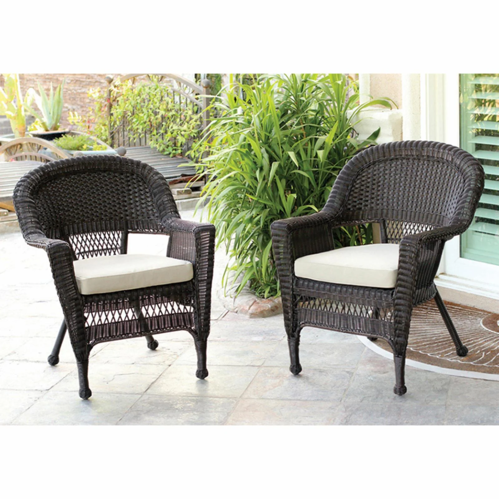 Jeco Wicker Chair in White with Green Cushion (Set of 4)