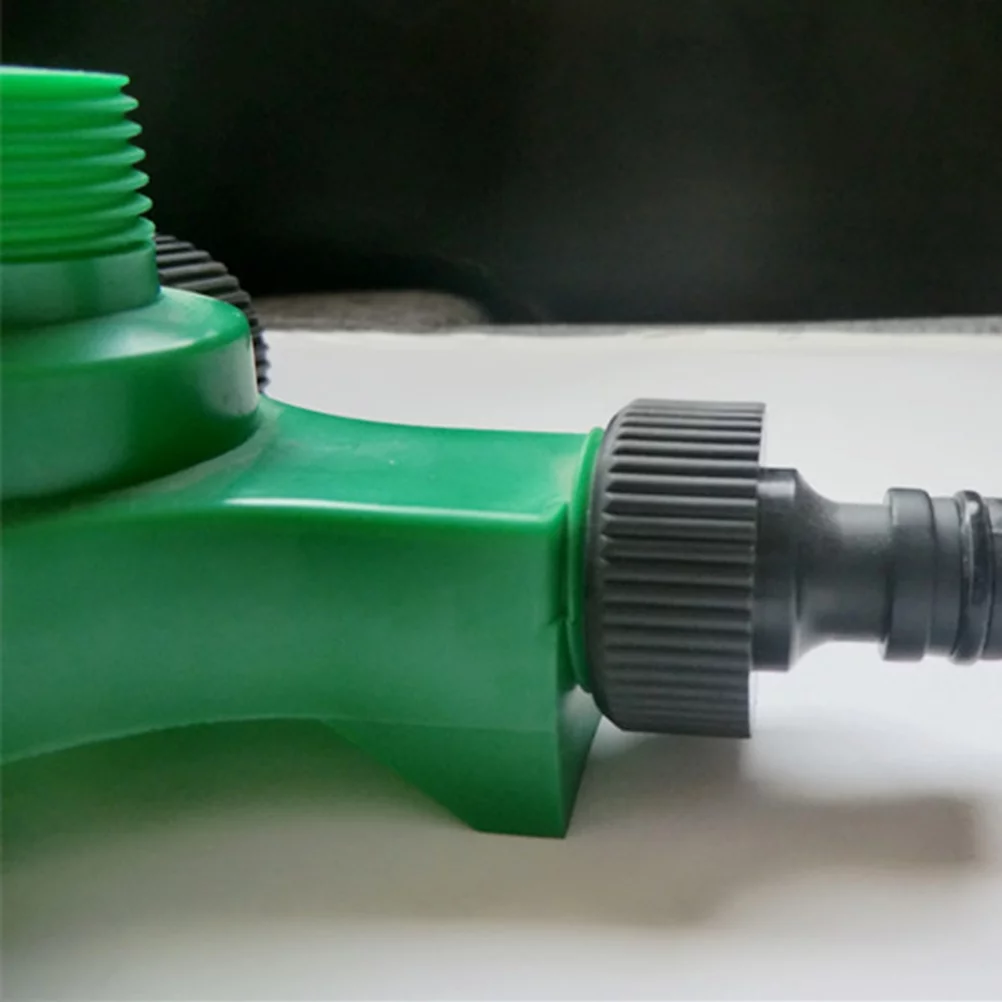 Guichaokj Plastic 360 Degree Automatic Rotating Trident Lawn Watering Machine