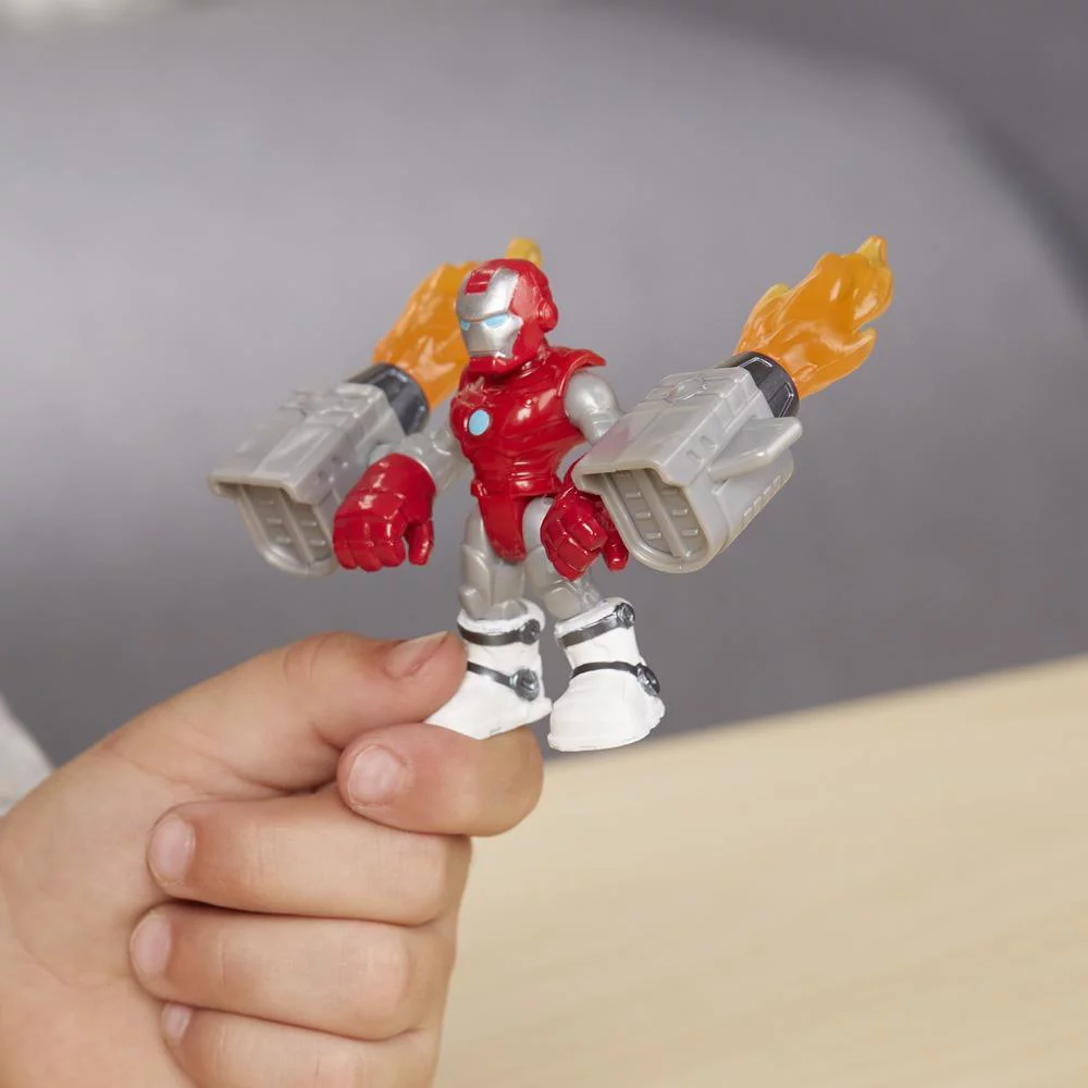 Playskool Heroes Marvel Super Hero Adventures Iron Man Arc-Tech Snowjumper