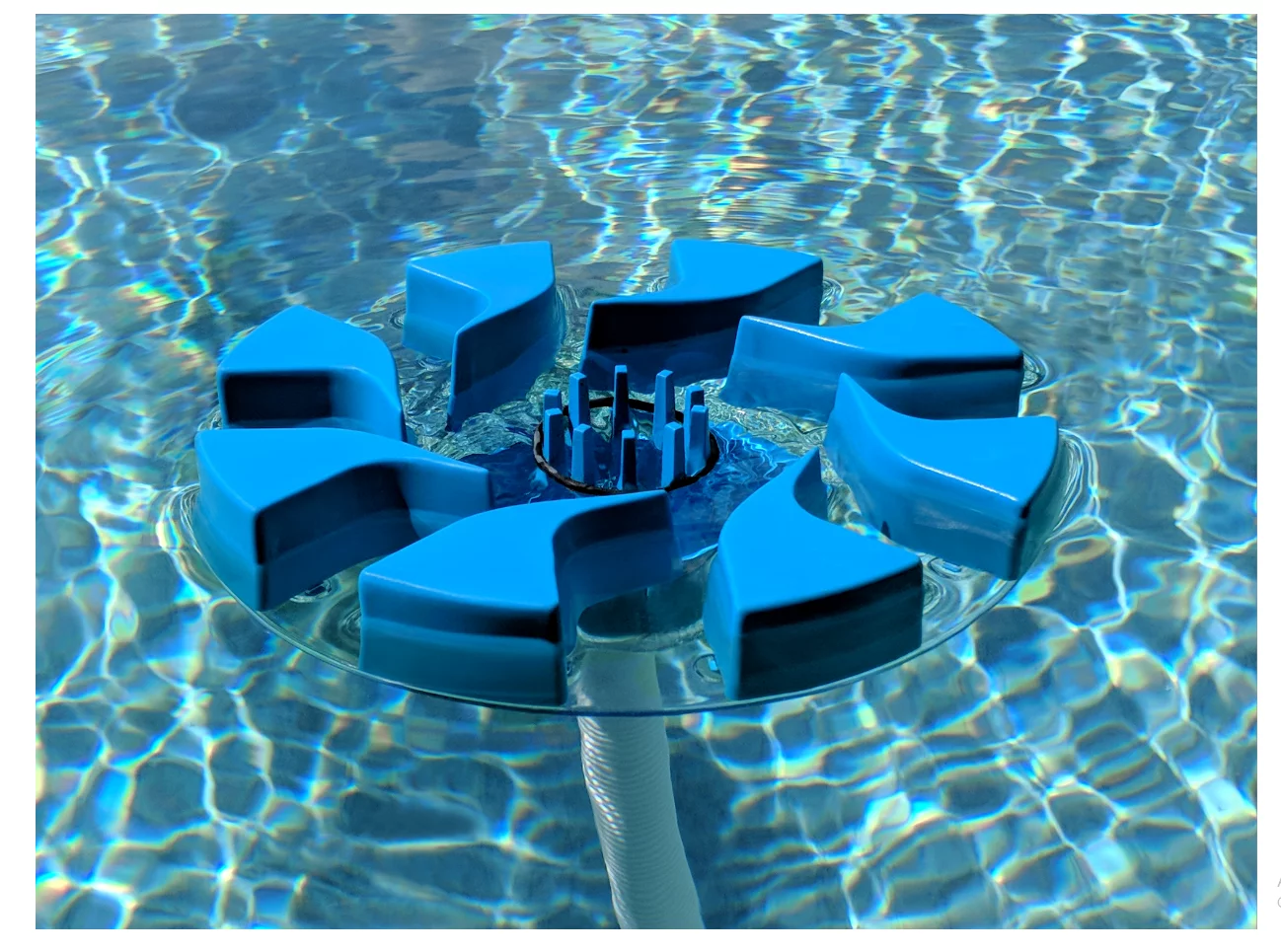 SkimmerMotion Floating Suction Automatic Pool surface Cleaner