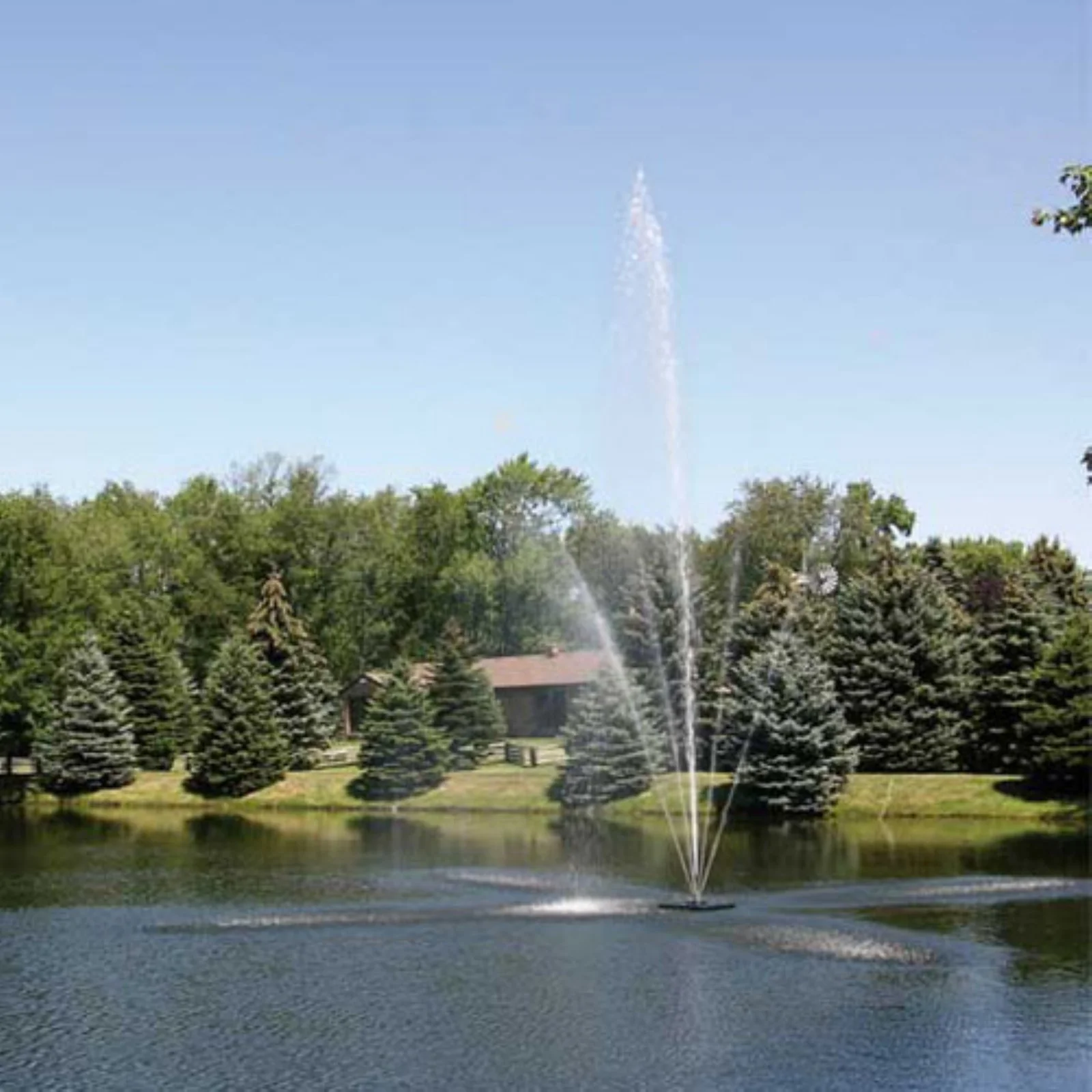 Scott Aerator Clover Pond Fountain 1.5HP 230V