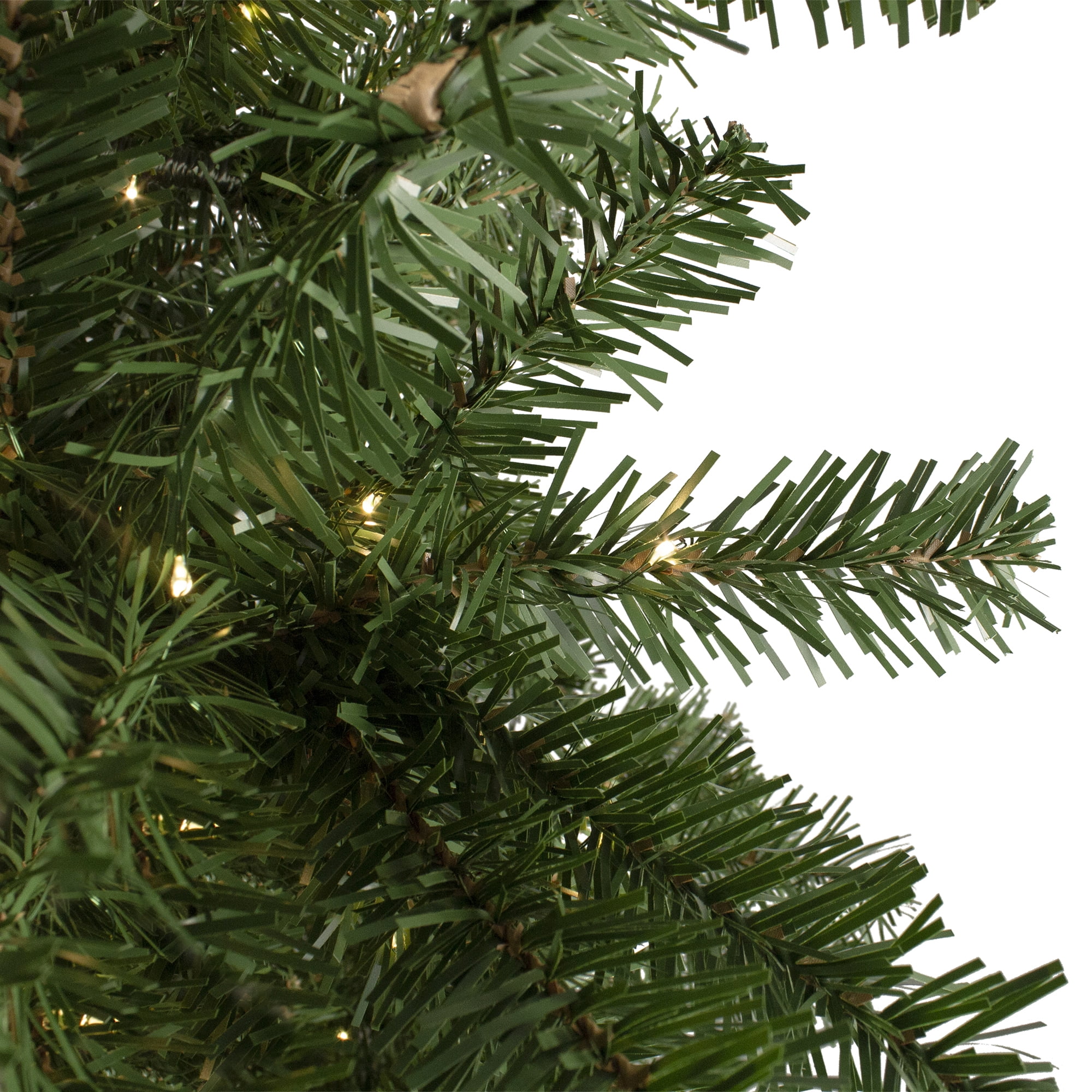 Northlight 7.5' Prelit Artificial Christmas Tree LED Deer River Spruce - Warm White Lights