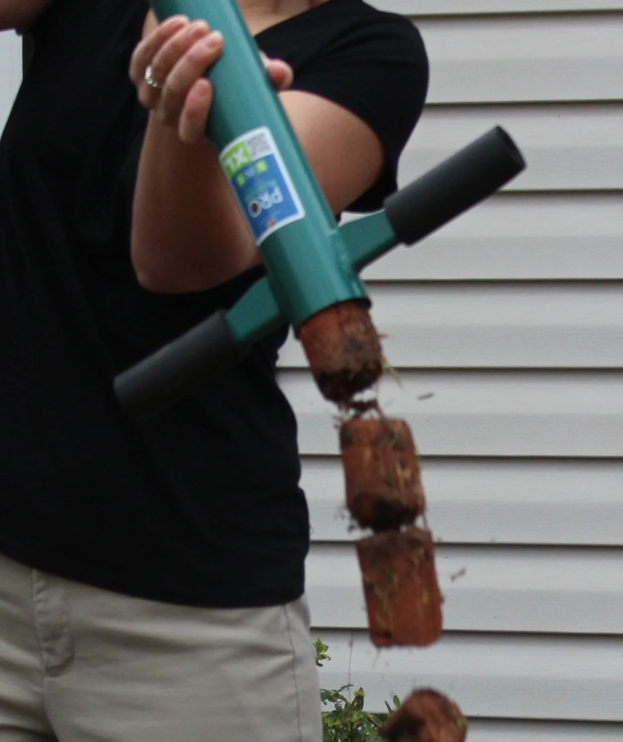 Proplugger 5-In-1 Lawn Tool And Garden Tool Bulb Planter W