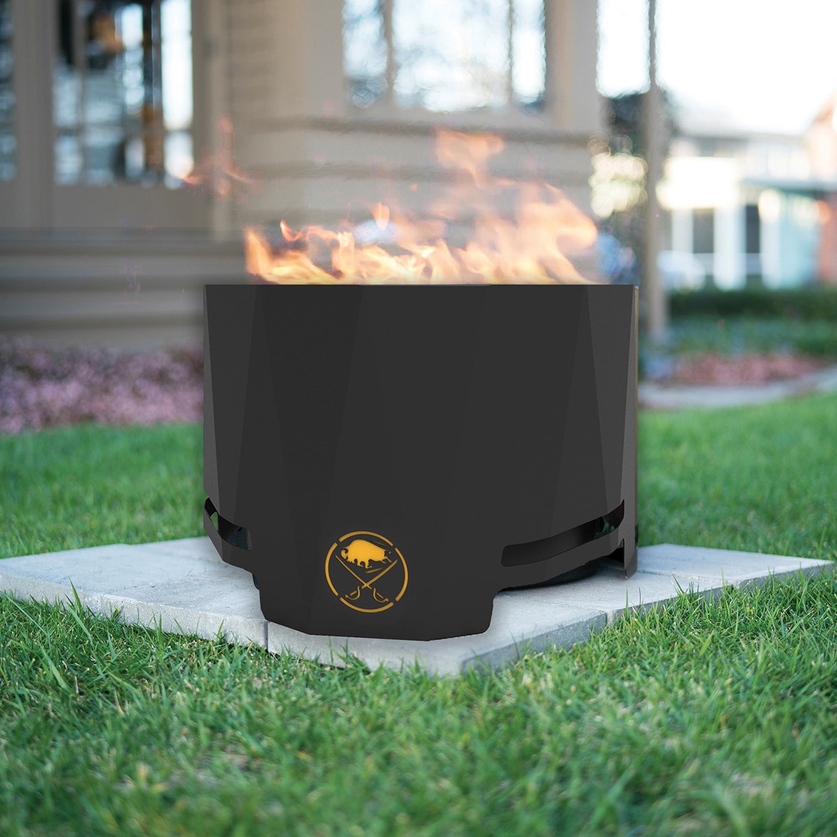 Buffalo Sabres 23.9'' The Peak Smokeless Patio Fire Pit