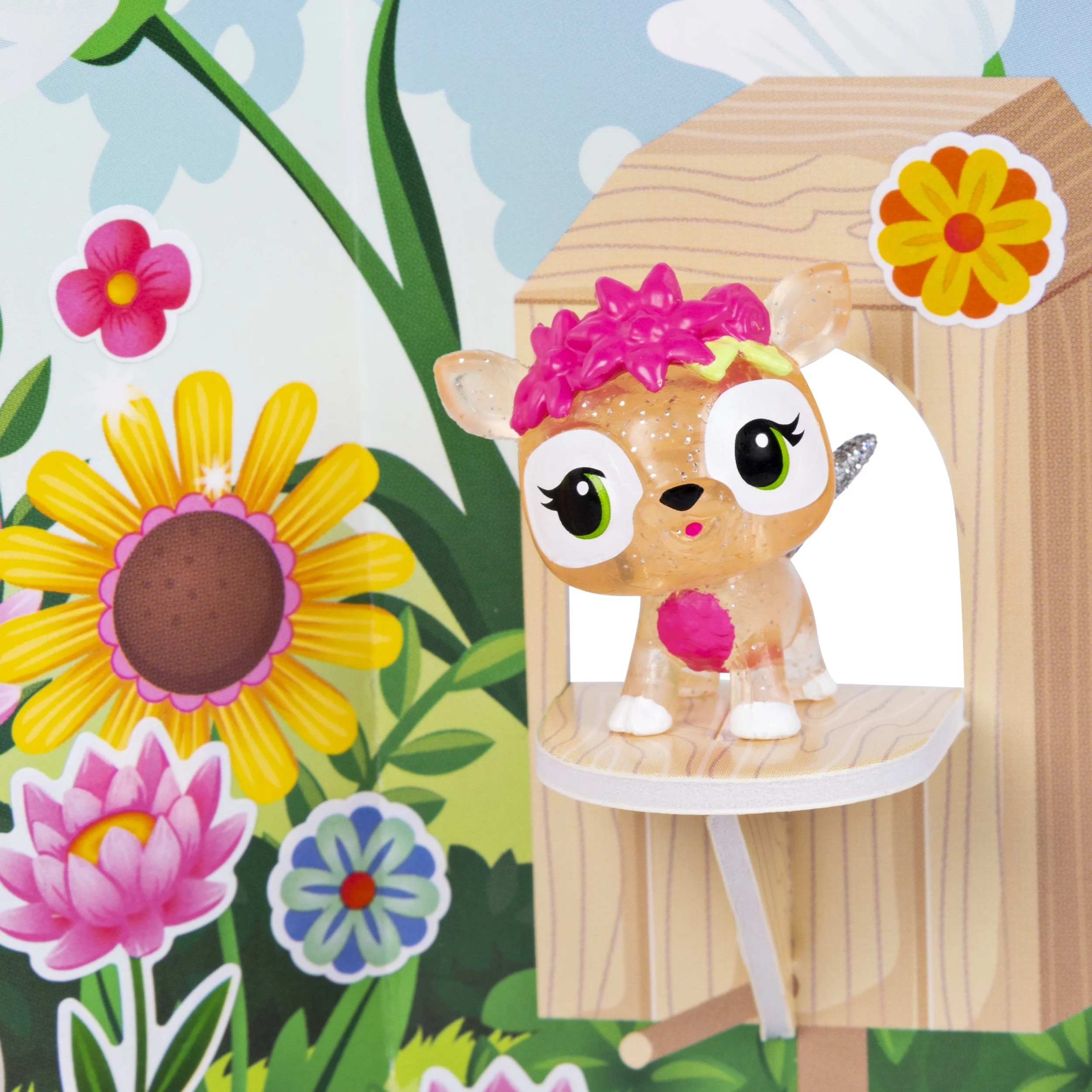 Hatchimals CollEGGtibles, Glittering Garden Hatchy Hangouts Papercraft Playset with 3 Exclusive Characters, Only Available at Walmart