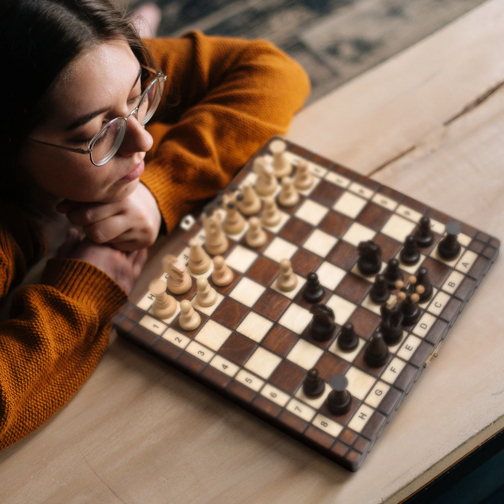 Husaria European International Chess Wooden Game Set - King's - 11.3-Inch