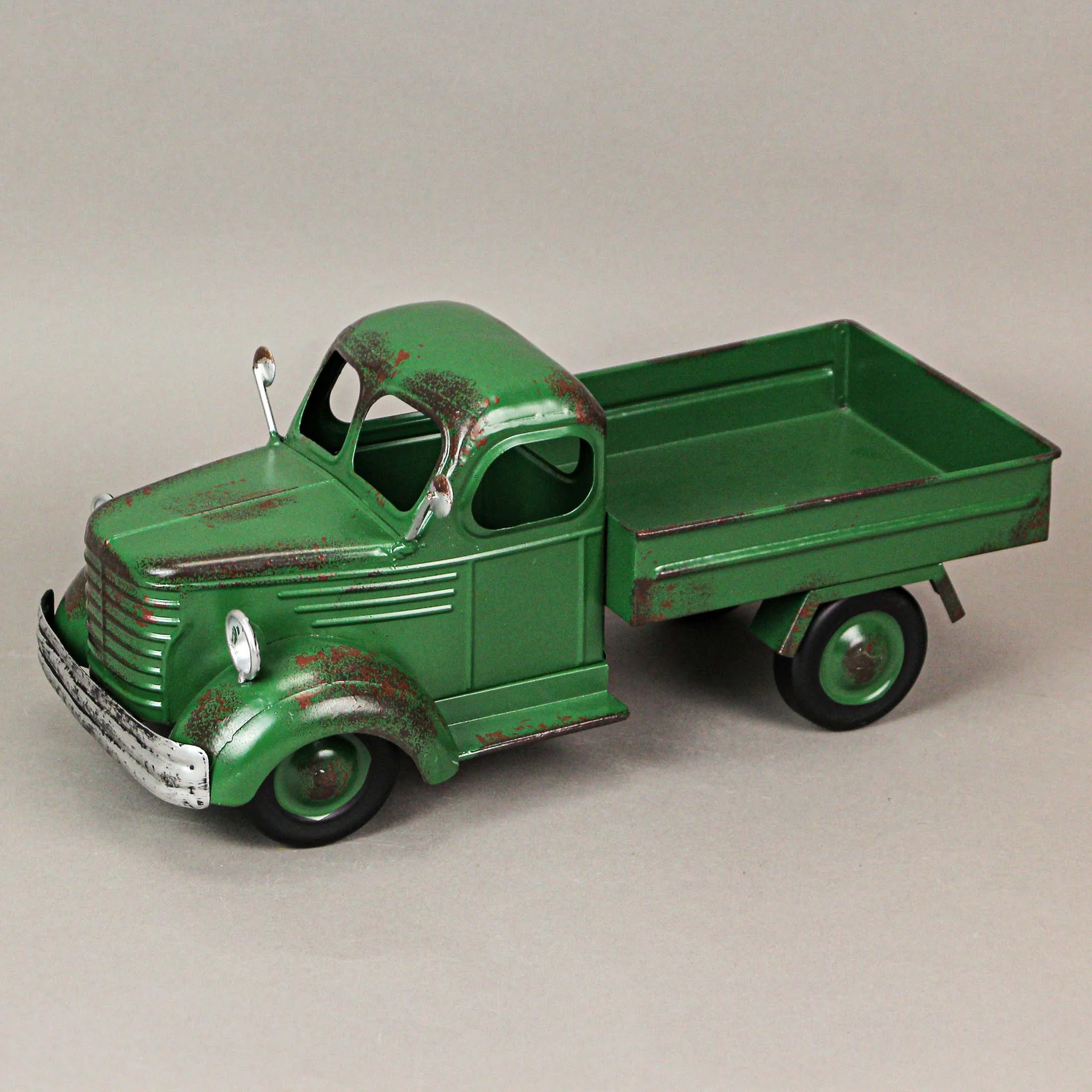 Zeckos Green Metal Vintage Pickup Truck Farmhouse Planter 14 inch