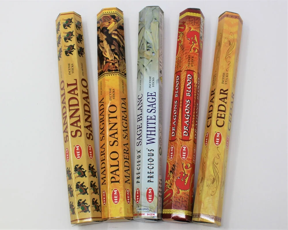 Dragons Blood, Palo Santo, Cedar, Sandal, White Sage Incense Sticks 5 x 20 = 100
