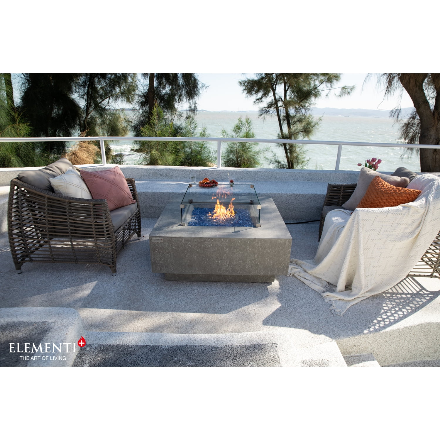 Elementi VICTORIA Fire Table Natural Gas Assembly