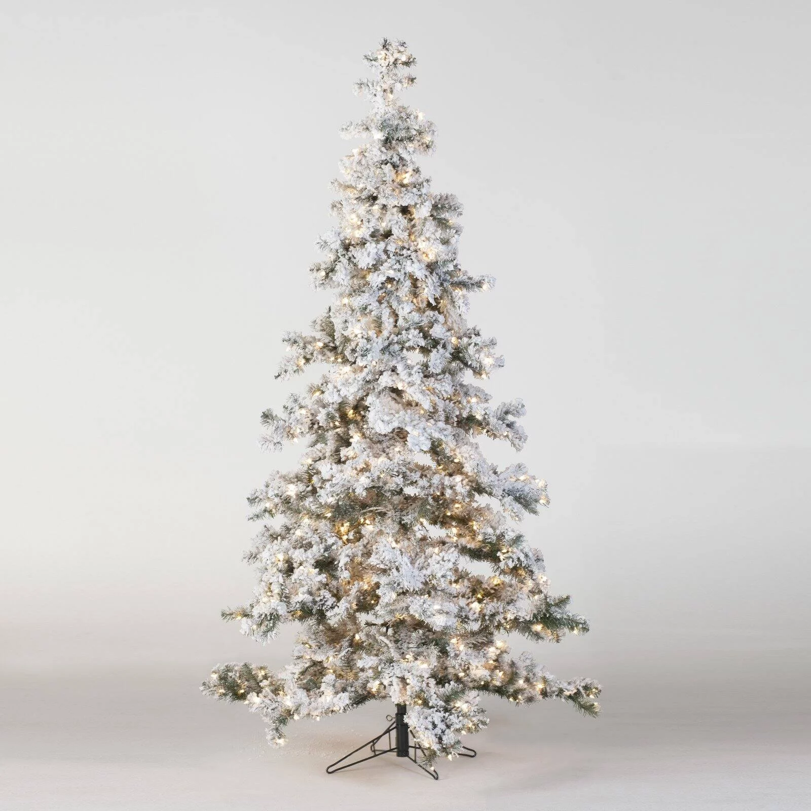 7.5 ft. Pre Lit Clear Lights Heavy Flocked Layered Spruce