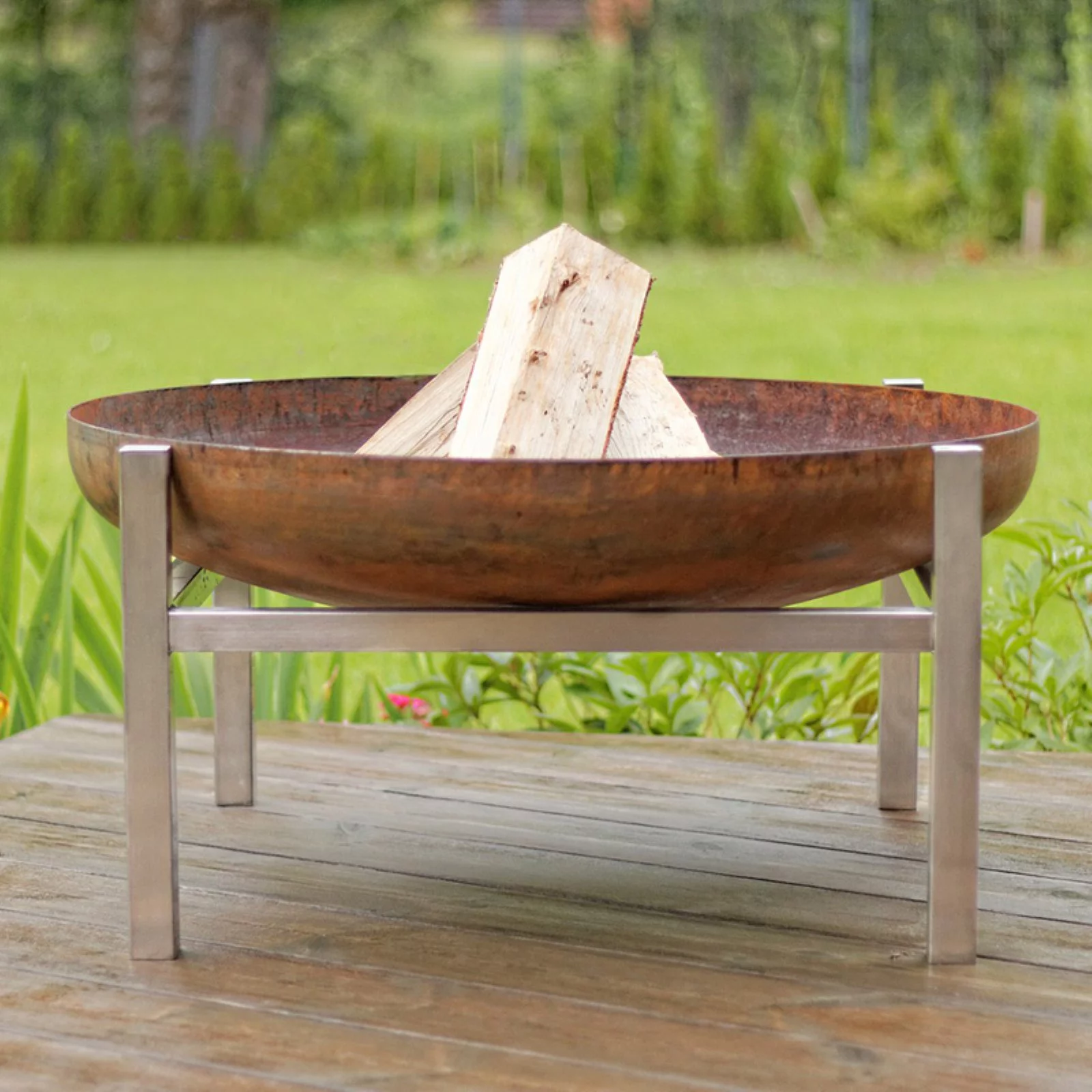 Curonian 390Parnidis Solid Steel Burning Fire Pit Parnidis - Large