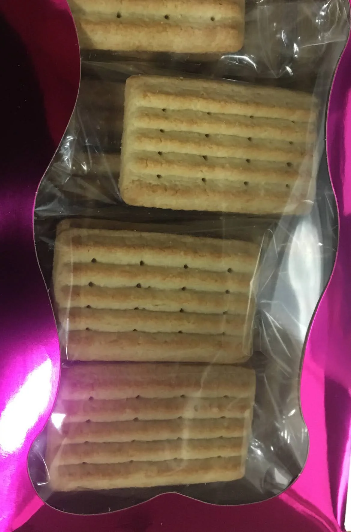 Guava Sandwich Cookies (Bocaditos de Guayaba)