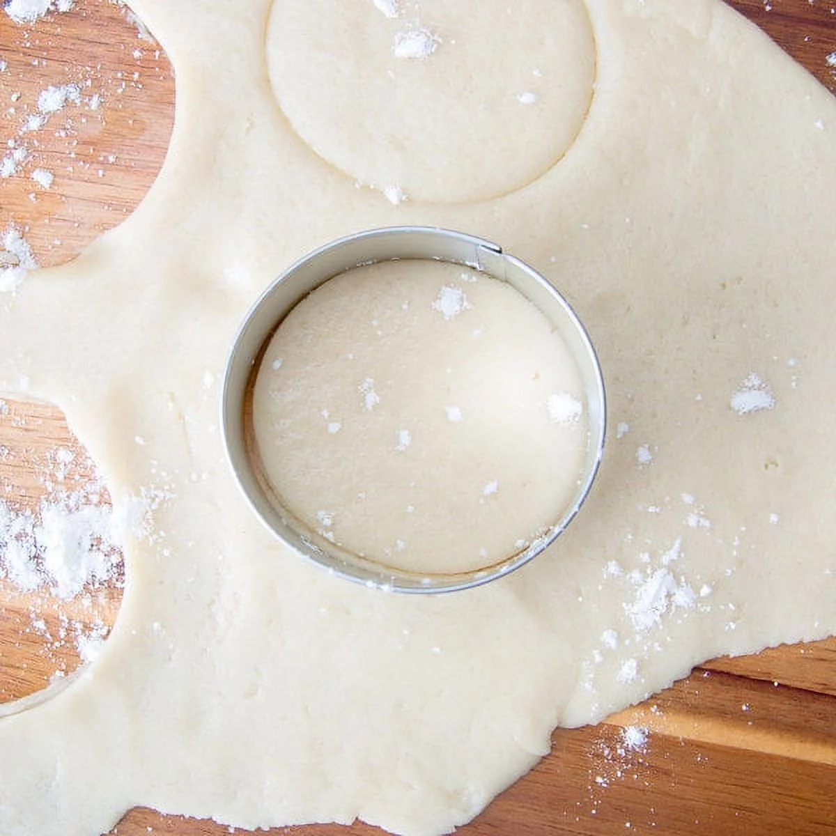 Ateco 14402 Stainless Steel 2-1/2 Plain Round Biscuit Cutter