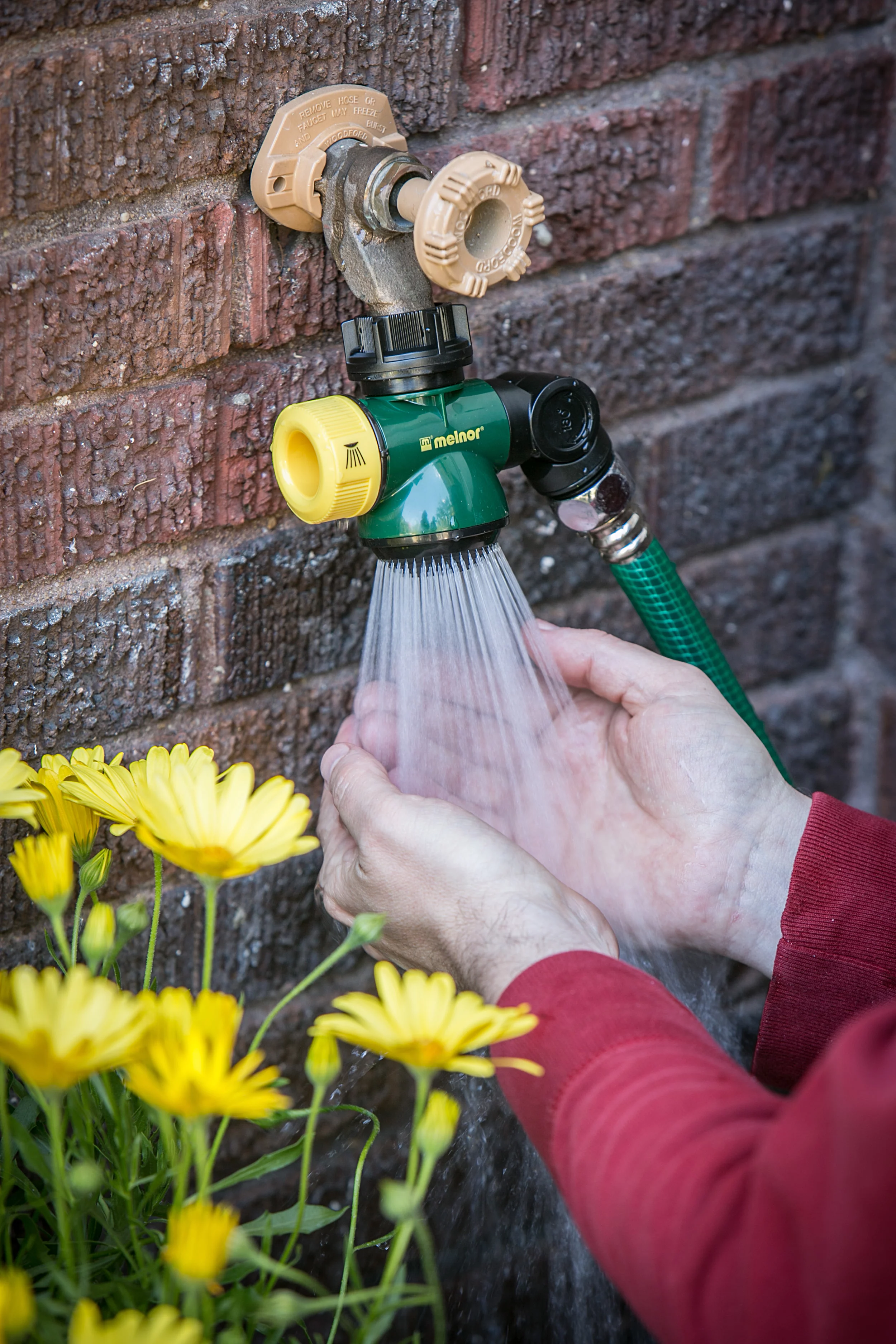 Melnor Wash and Fill Hose Connection Hub