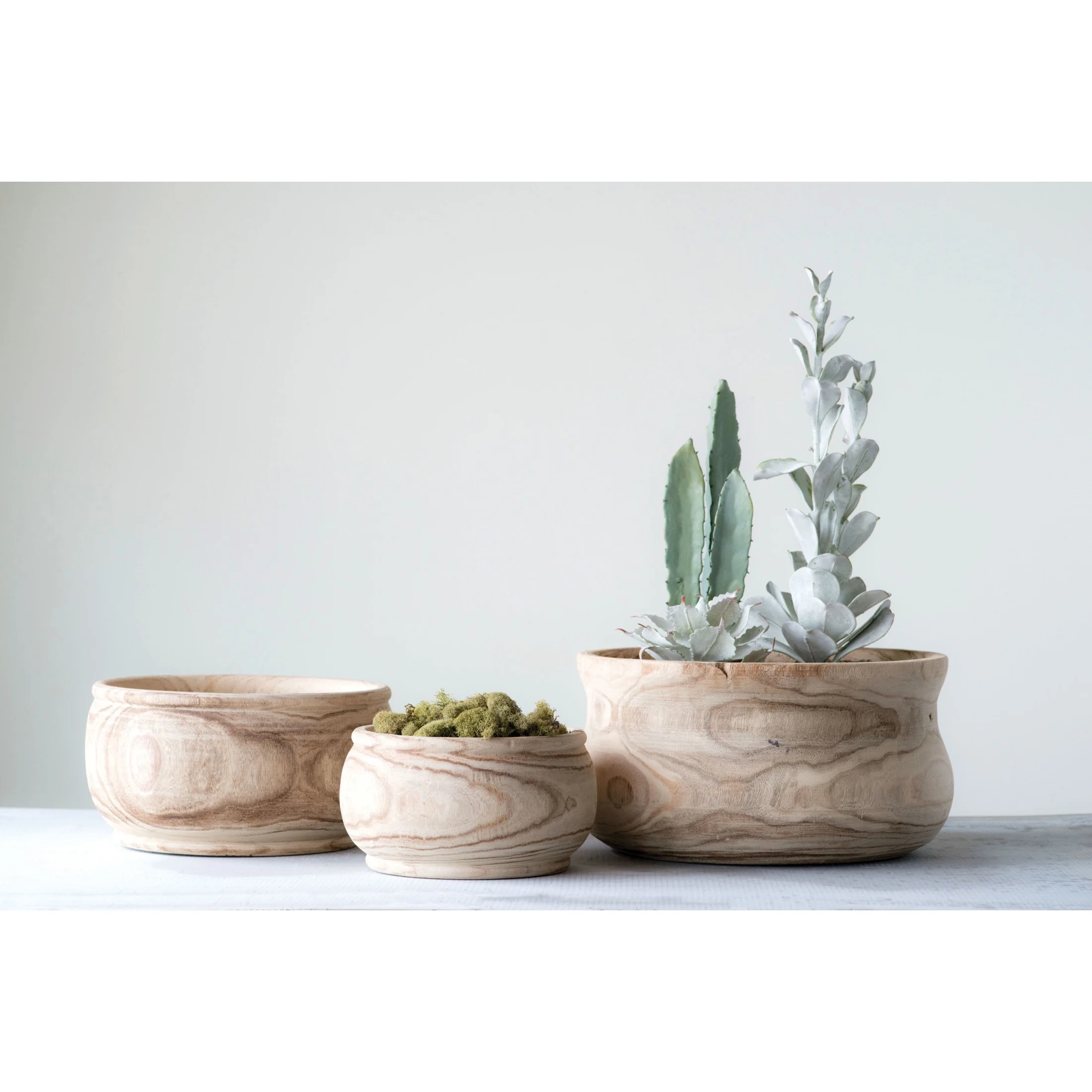 Creative Co-Op Medium Round Paulownia Wood Planter, Natural