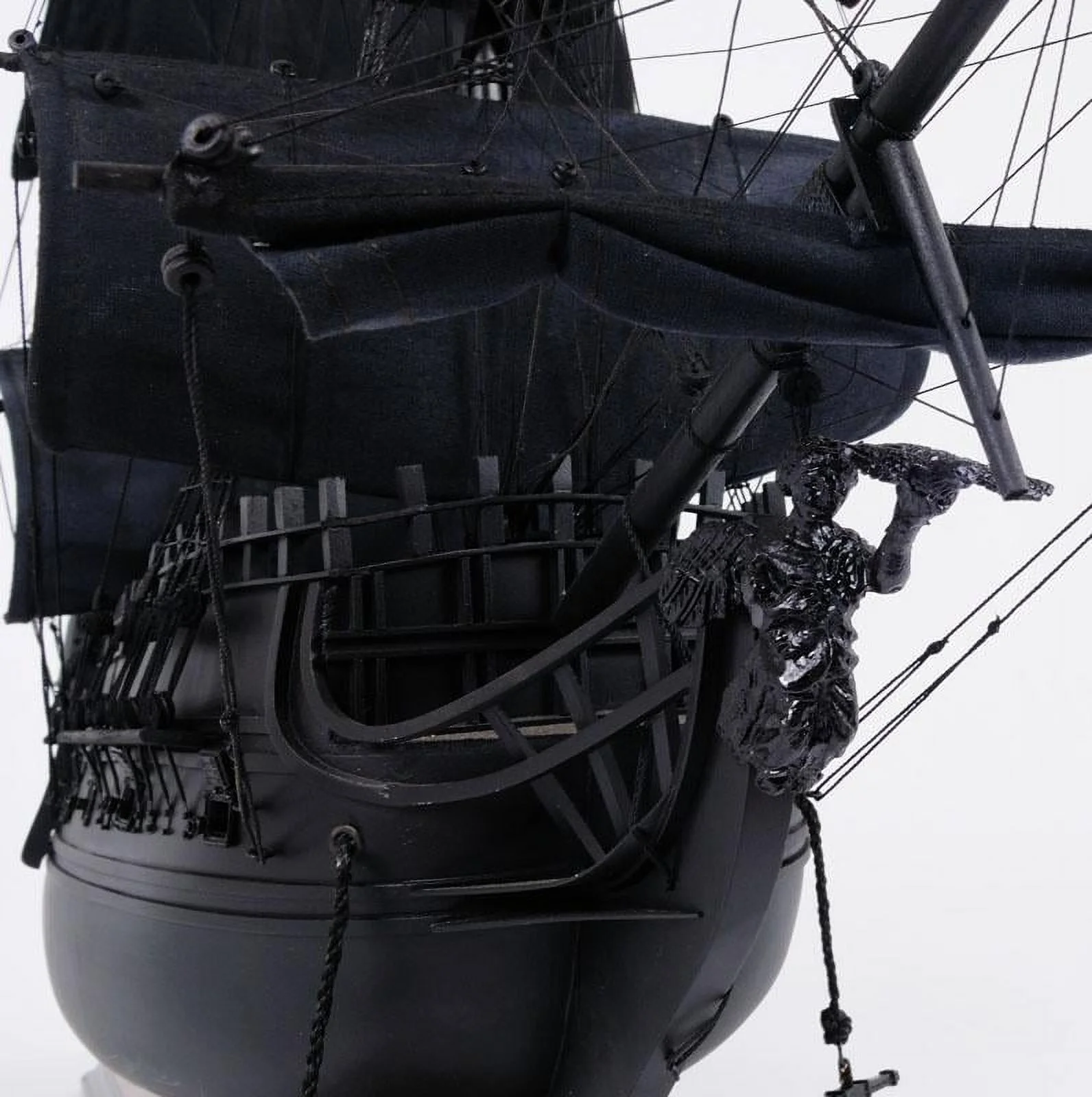 Black Pearl Pirate Ship Midsize With Display Case Model Display