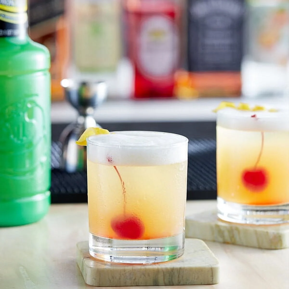 Finest Call 1 Liter Premium Single Pressed Lemon Juice