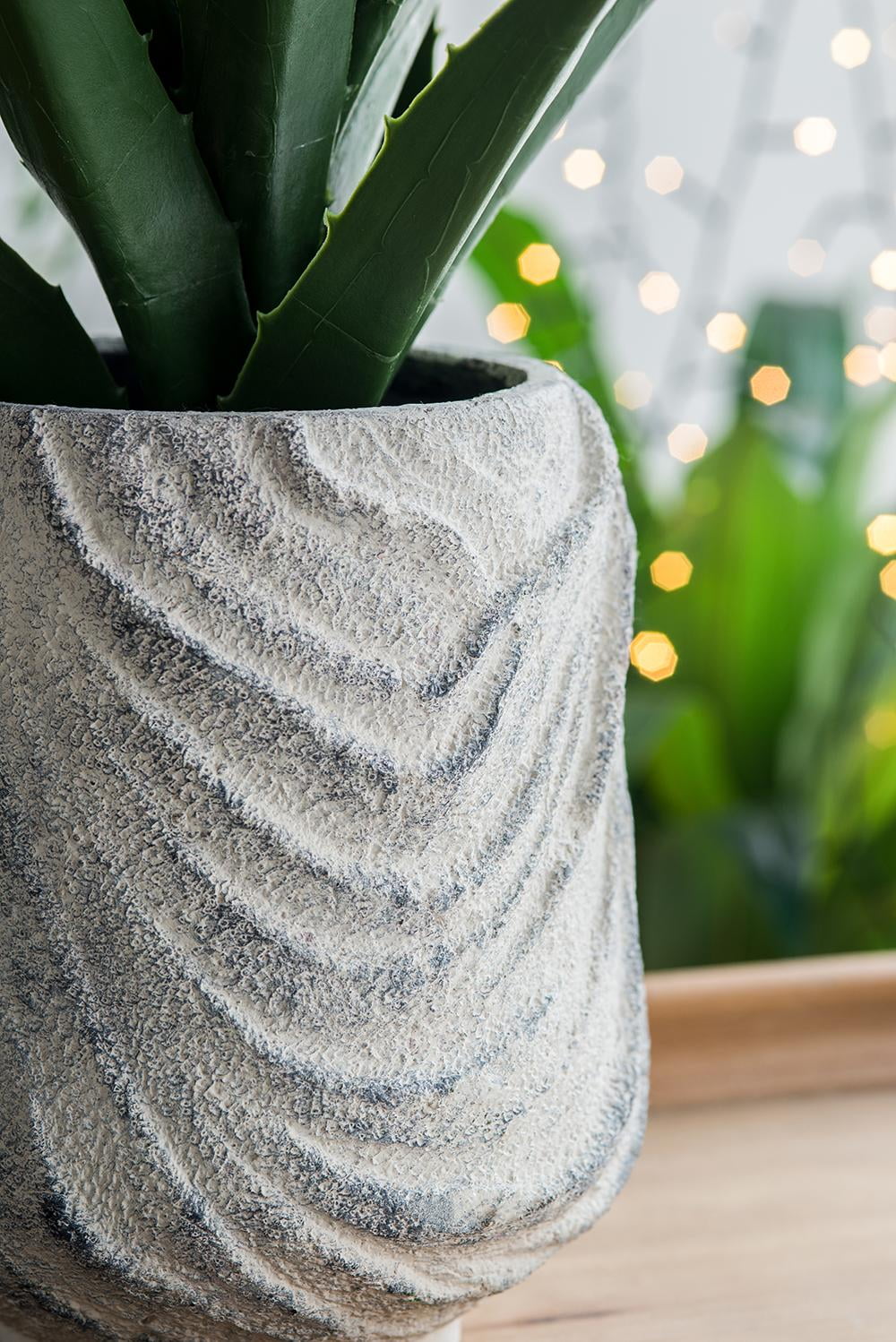 A&B Home Gray Terracotta Planter with Asymmetrical Wavy Texture 8.5