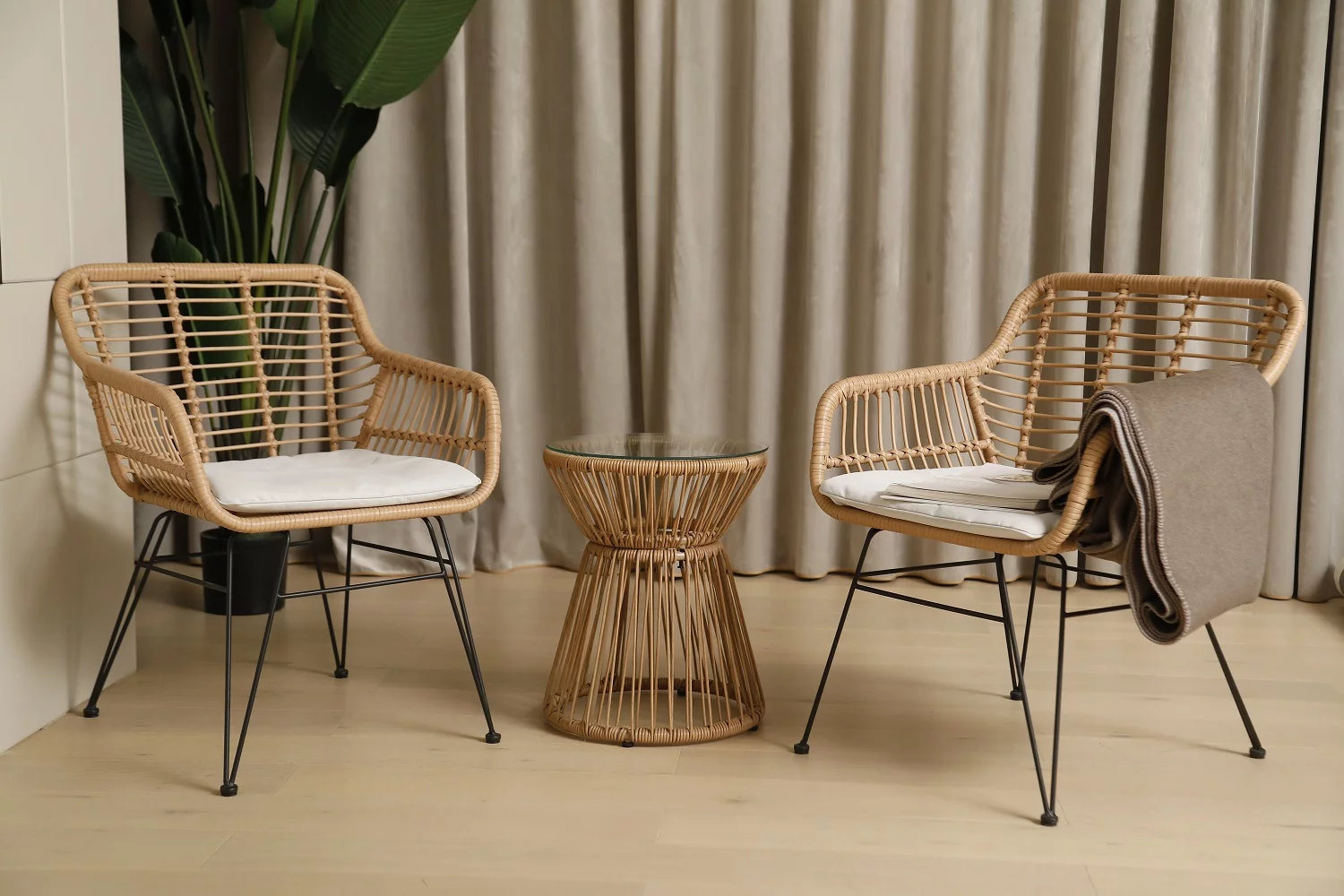 YMHML 3-Piece Patio Bistro Set,Outdoor Wicker Chairs with Glass Top Table and Soft Cushion,Rattan Front Porch Furniture Set for Yard,Garden or Balcony