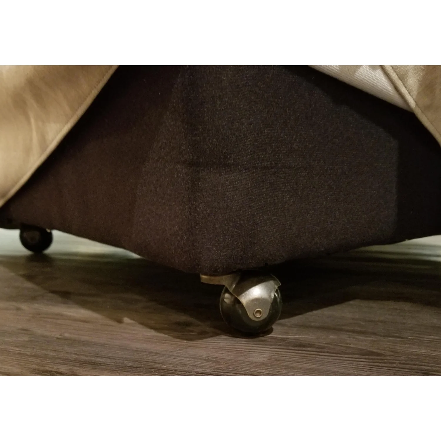 Padma's Plantation Sandspur Beach Wood Dining Chair in Brushed Linen White