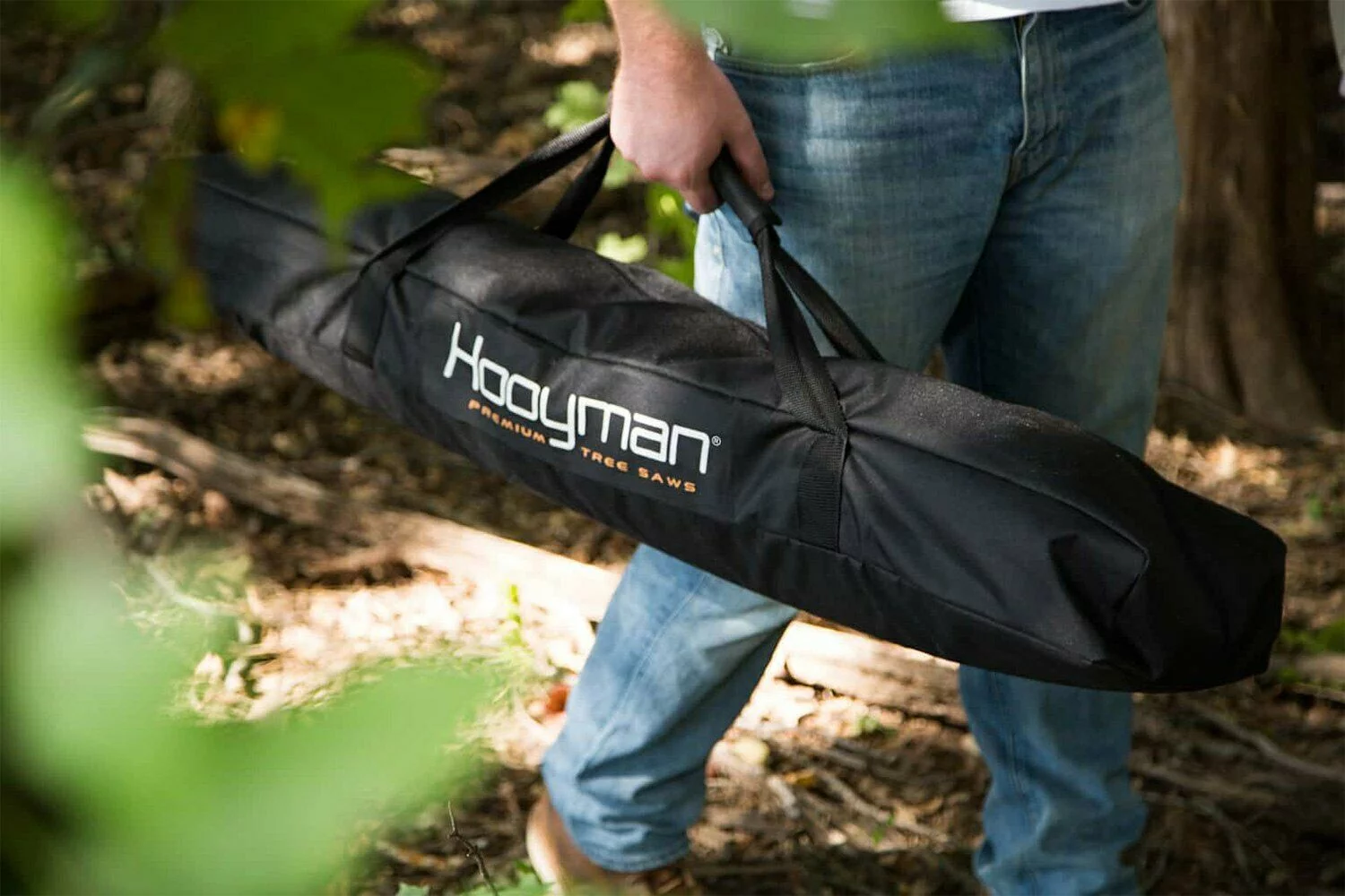 Hooyman Cordless 40 Volt Lithium Ion Rechargeable Extendable 10 Foot Pole Saw