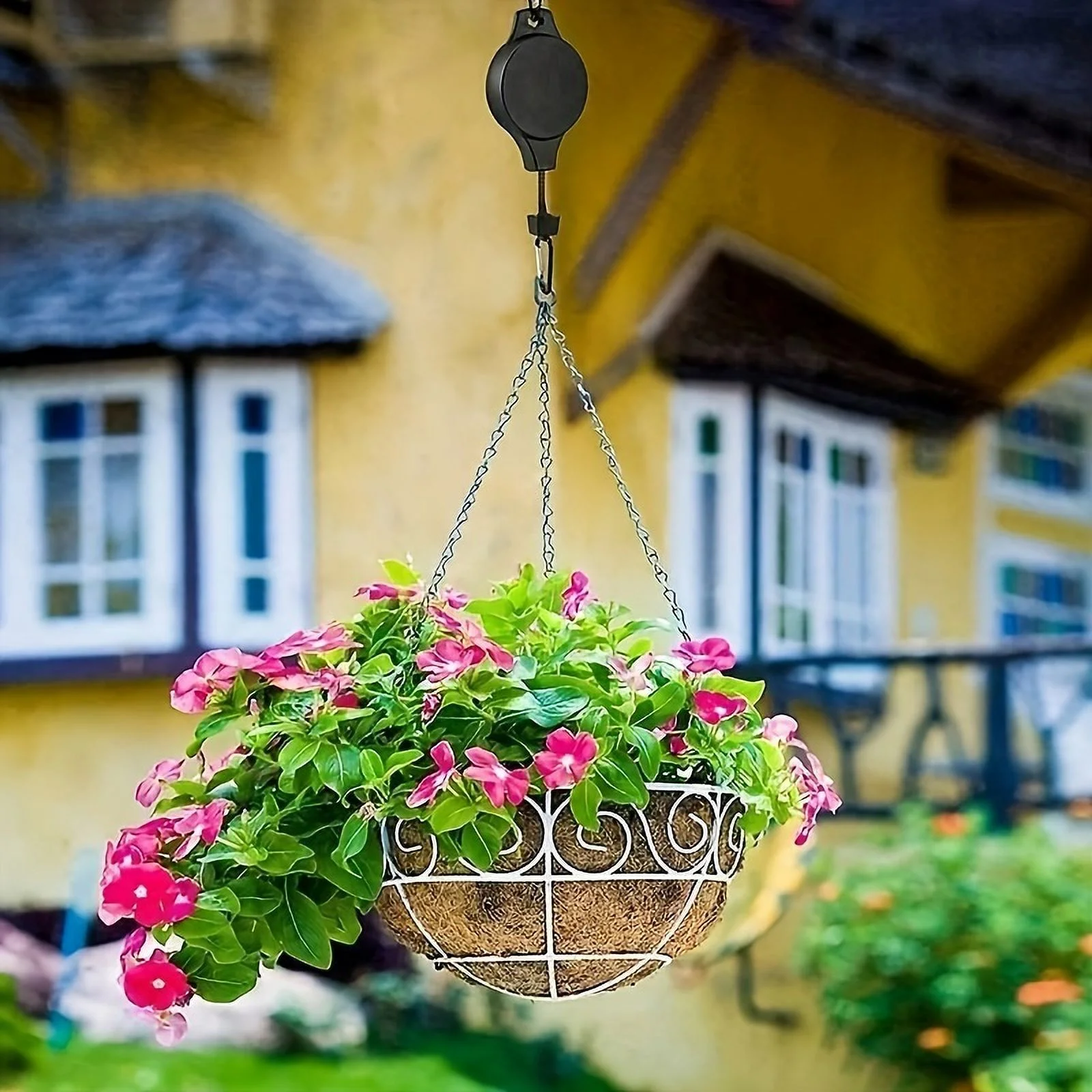 3pcs Heavy Duty Pulley Retractable Plant Hanger for Indoor and Outdoor Use - Adjustable Height Wheel for Hanging Baskets, Pots, and Bird Feeders