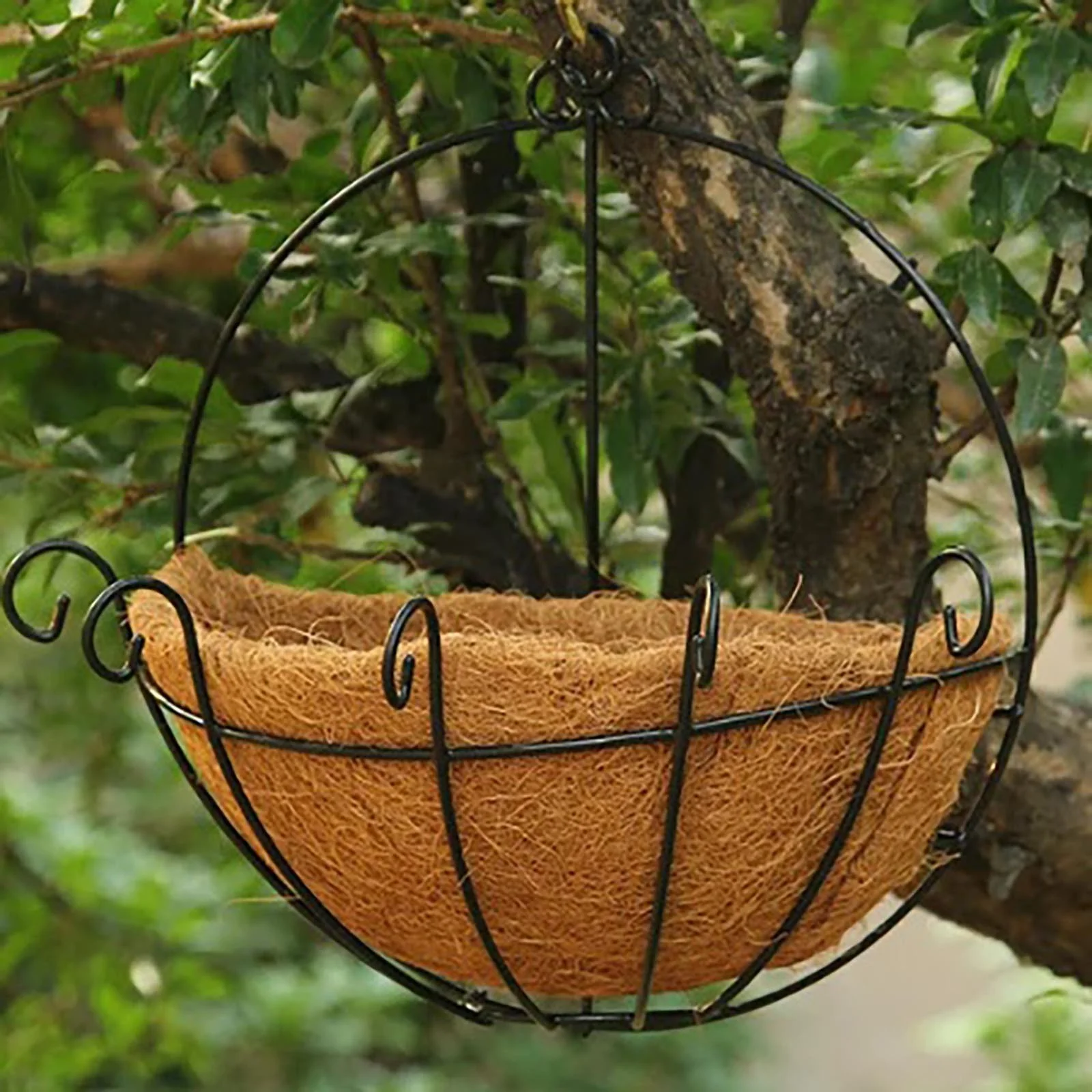SUSHANG Windfall Metal Hanging Planter Basket Round Wire Holder with Chain Porch Decor Flower Pots Hanger Garden Decoration Indoor Outdoor Watering Hanging Baskets Garden Decor