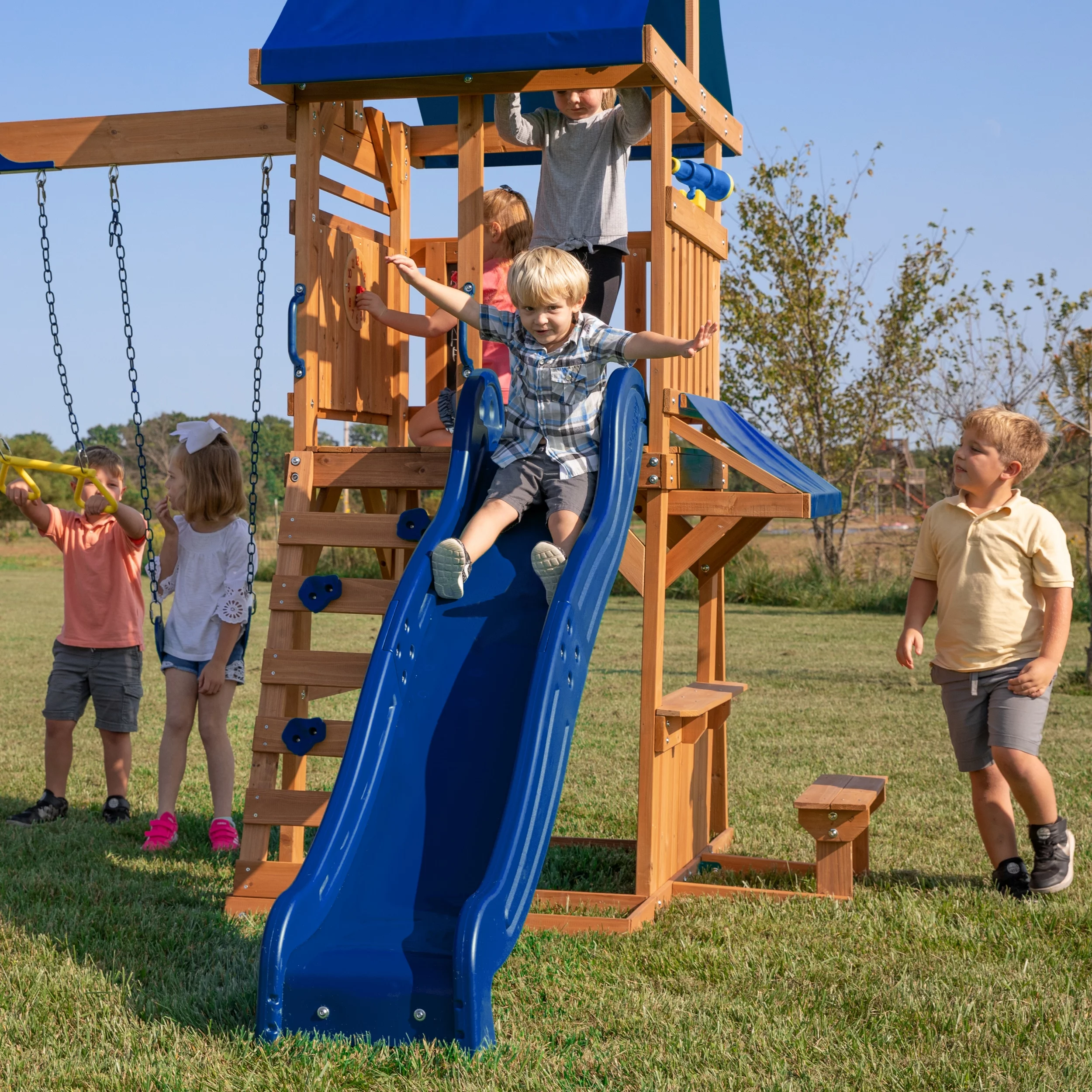 Backyard Discovery Riverton Swing Set